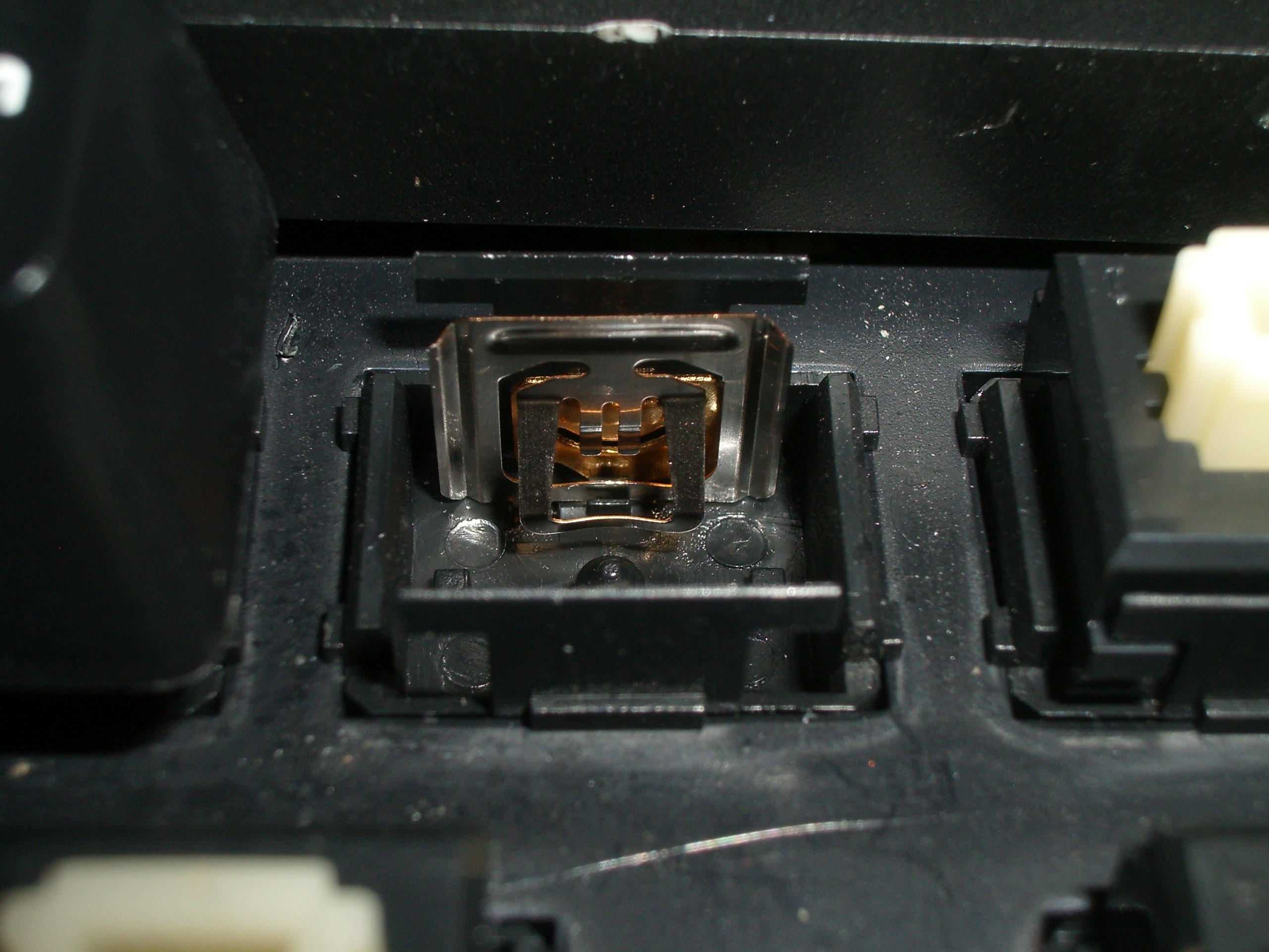 KPT KPT-84 switch inside.jpg