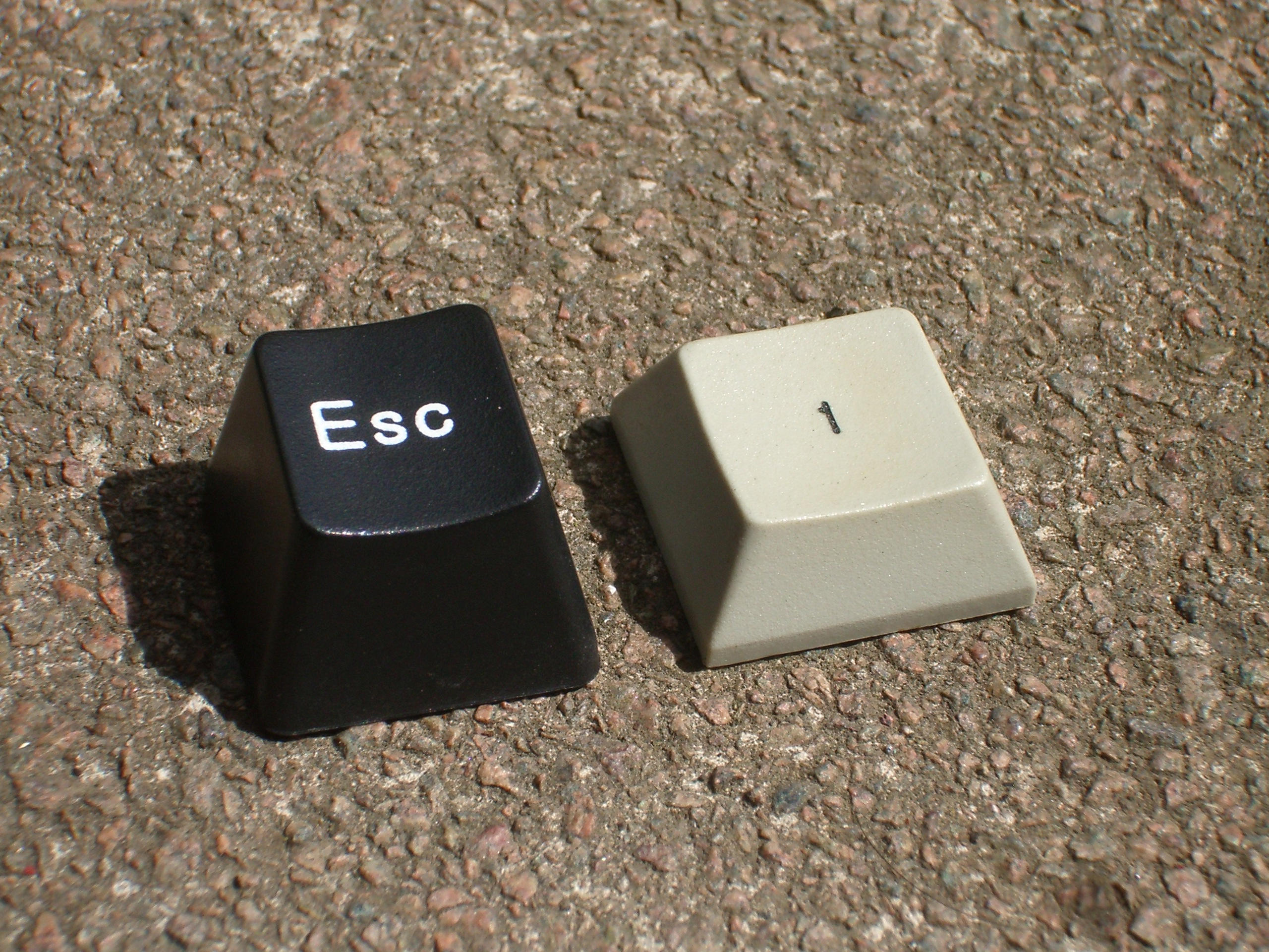 Keypad 07 keycap comparison.jpg