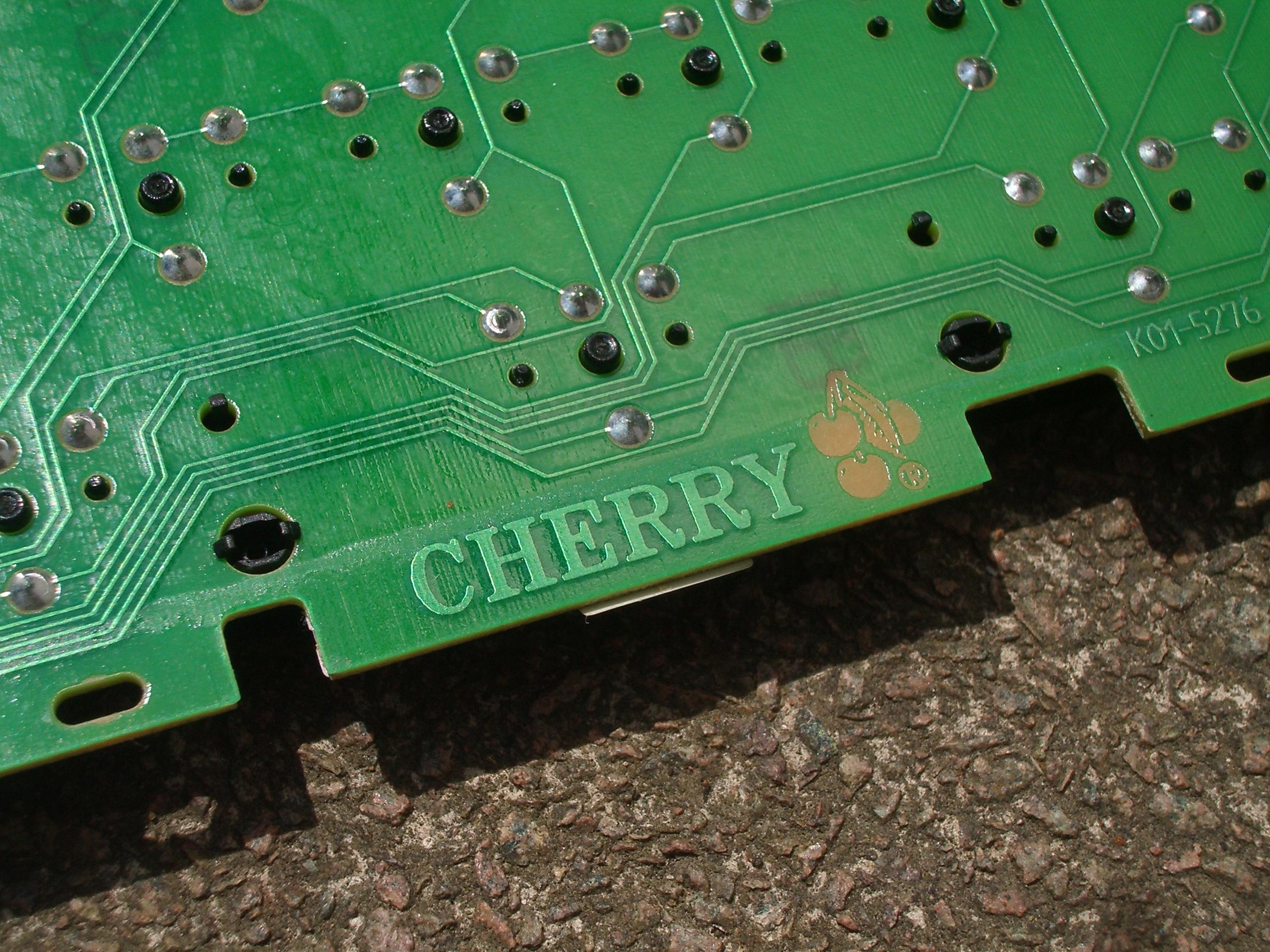 Cherry G84-4135PTMDE PCB 1.jpg