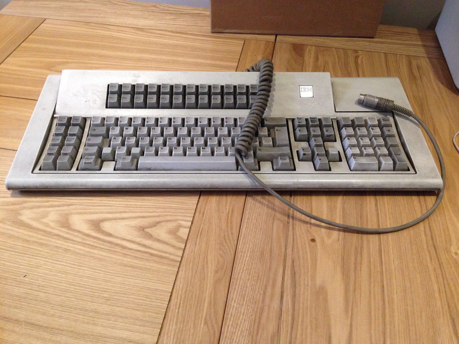 View of keyboard with side view of connector
