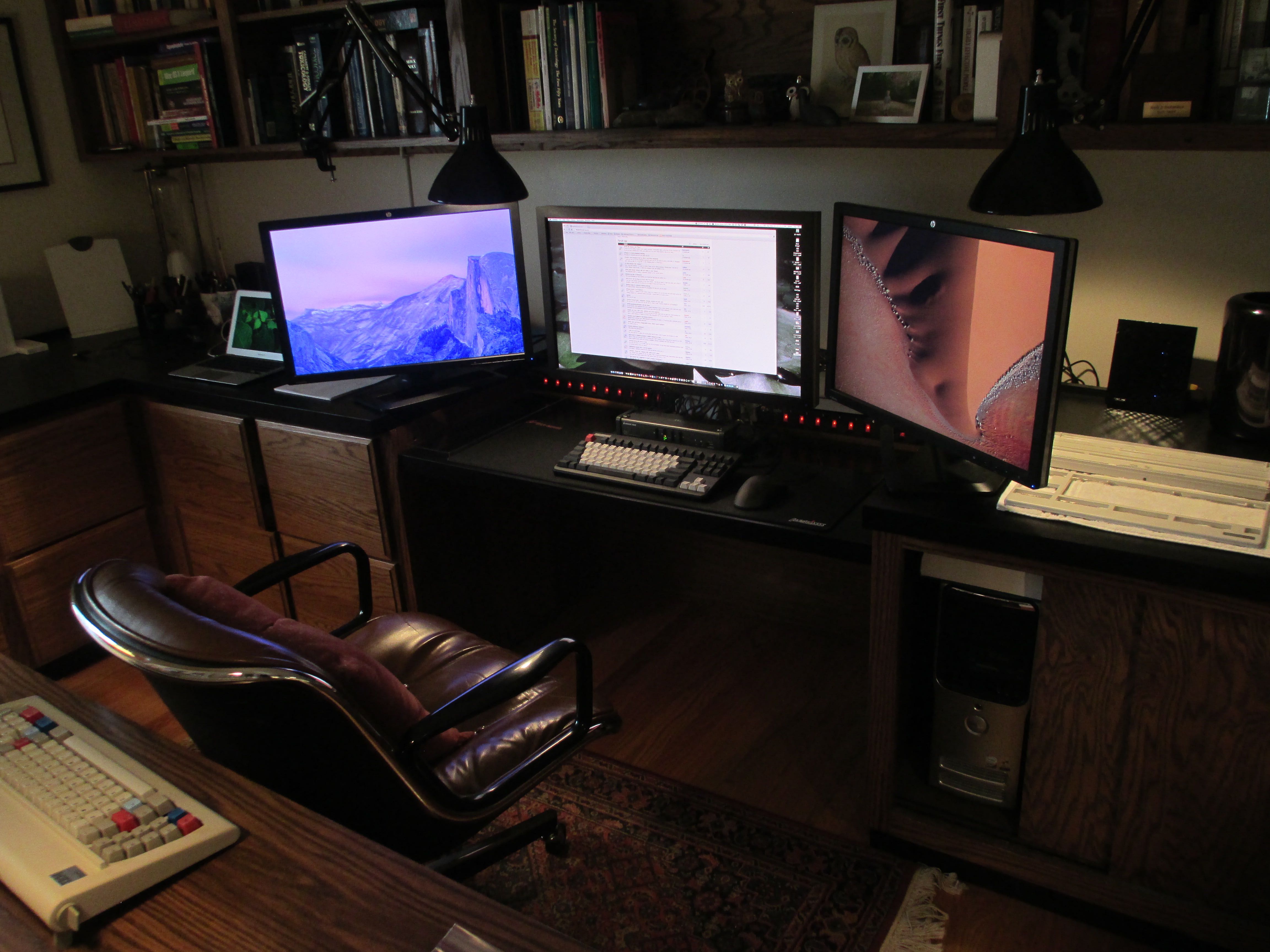 Hypersphere_Home_Office1a.jpg