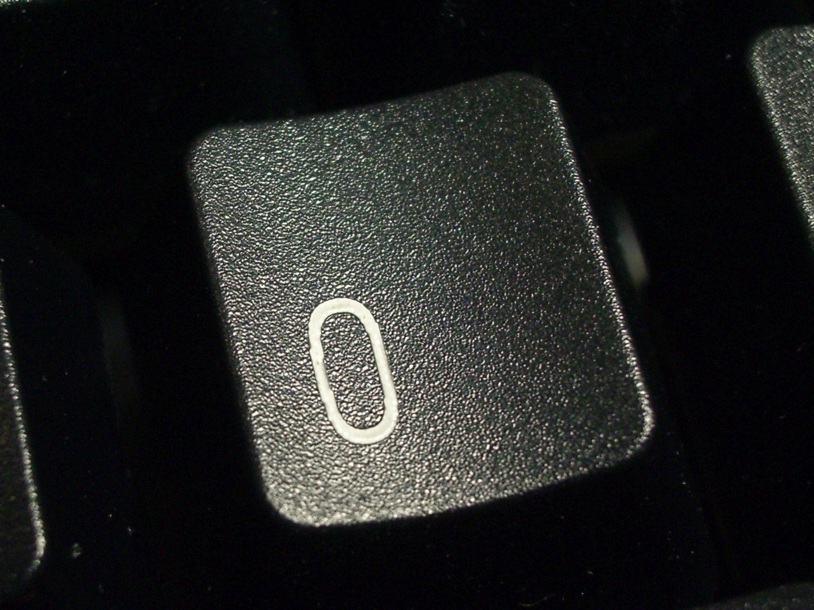 Matias Tactile Pro 4 -- O key.jpg