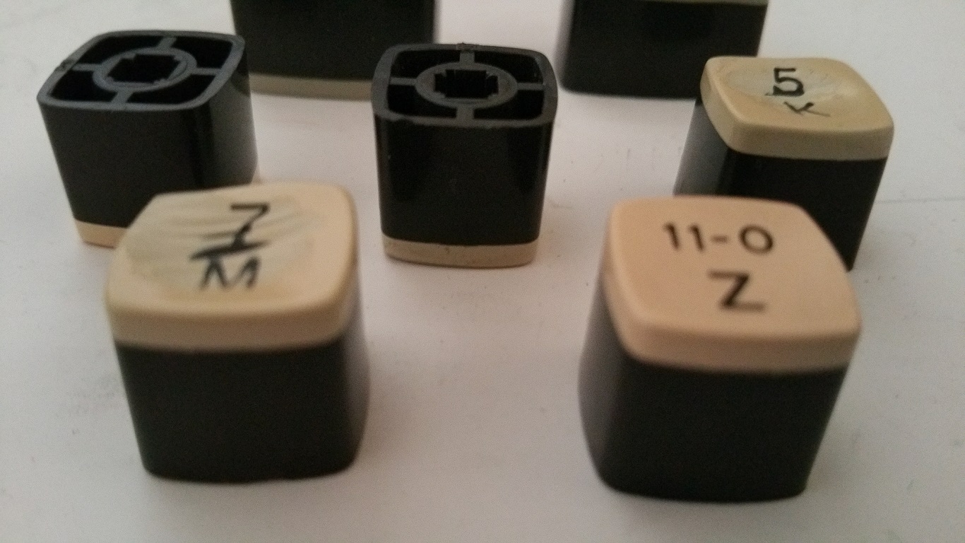 Univac 1701 - key caps double shot proof