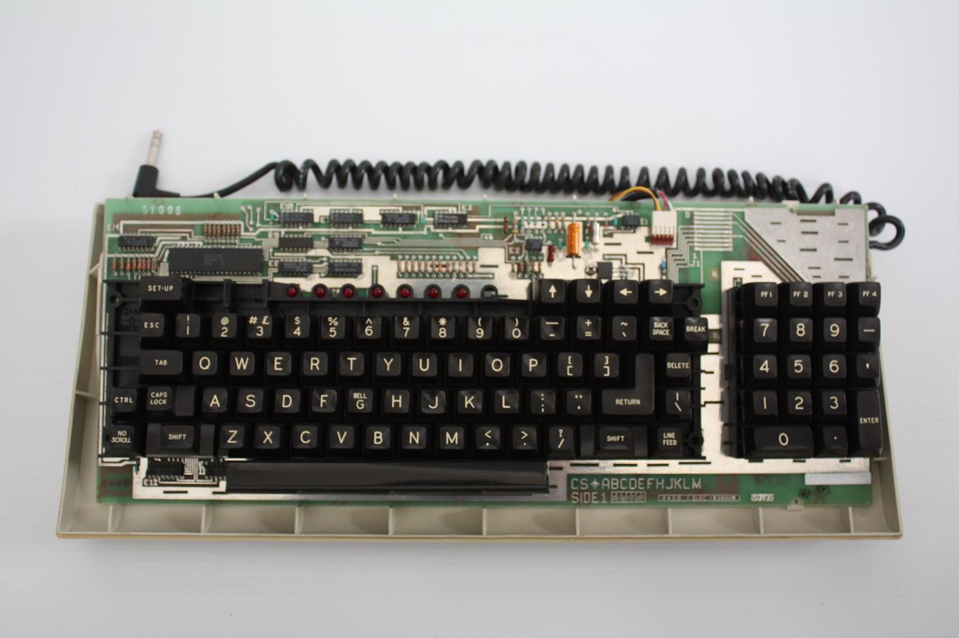 DEC VT100 - keyboard mechanism in bottom