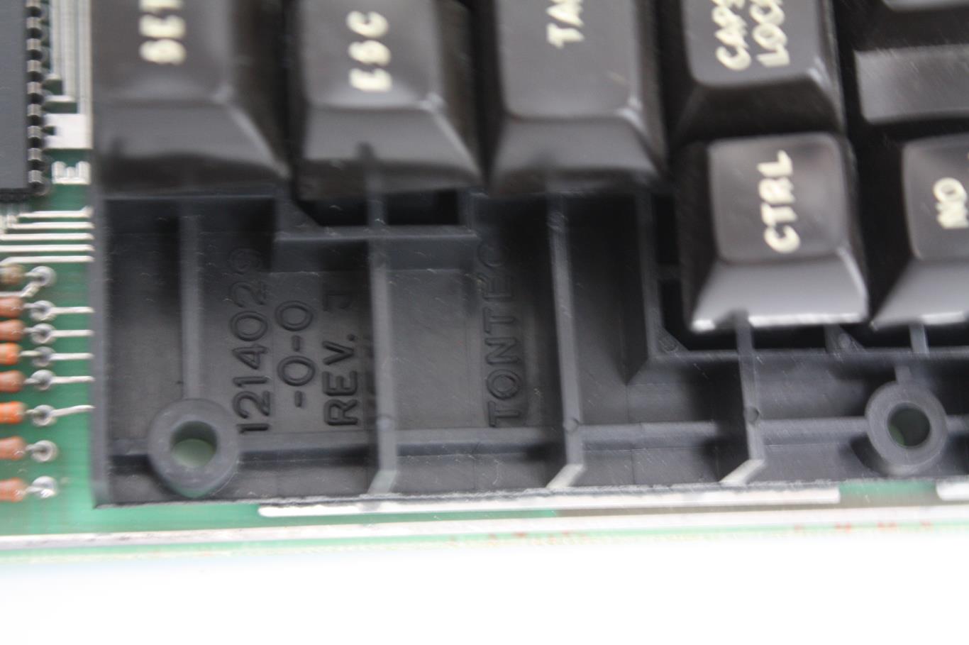 DEC VT100 - keyboard moulding mark