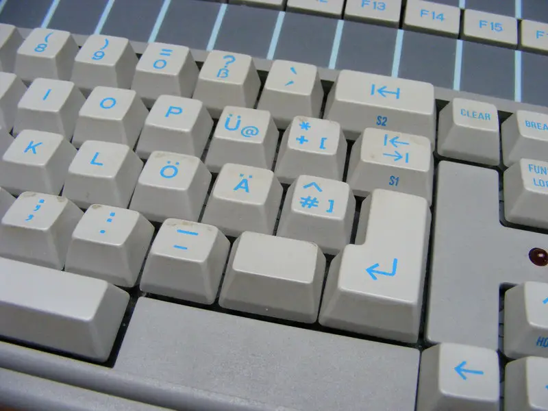 Olivetti Keyboard 2