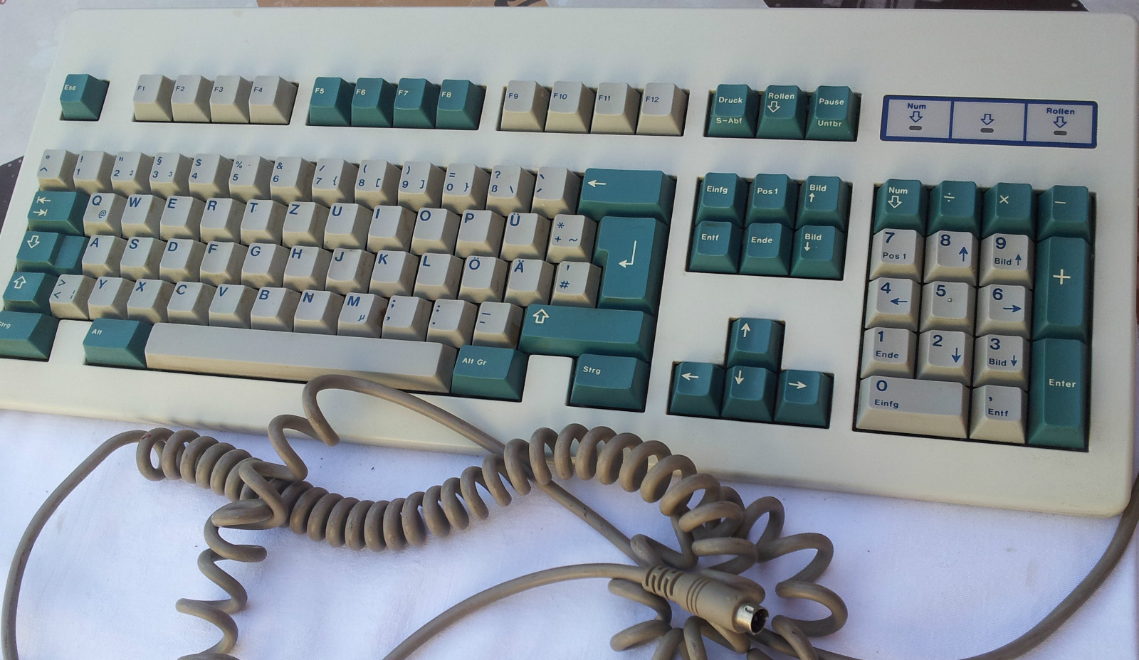 $(KGrHqJHJEUFGrjHTgftBRvzSRieVg~~60_57.JPG