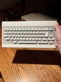 IBM PCjr chiclet keyboard - being held.jpg