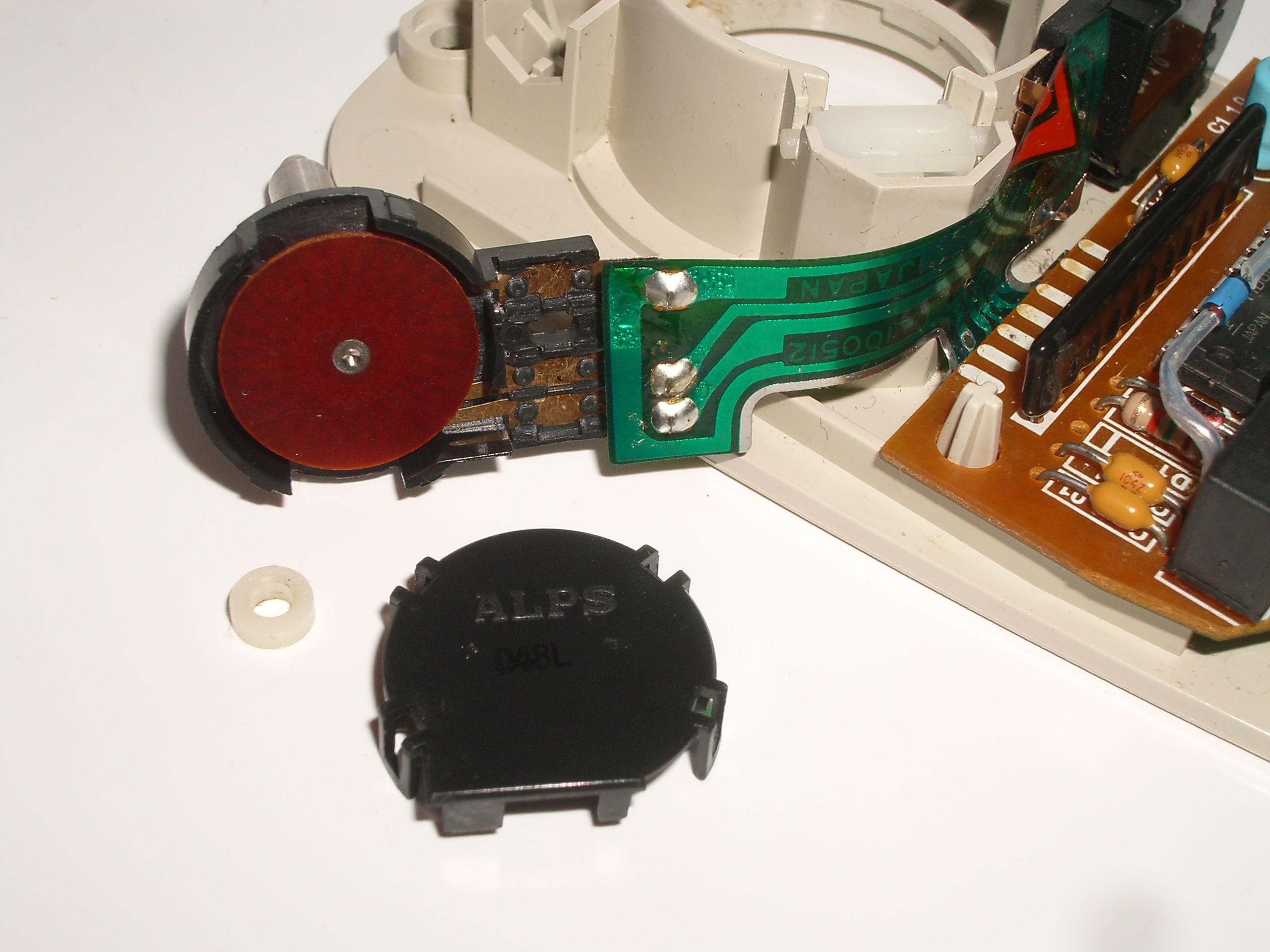 key tronic Professional Series Mouse -- rotary encoder.jpg