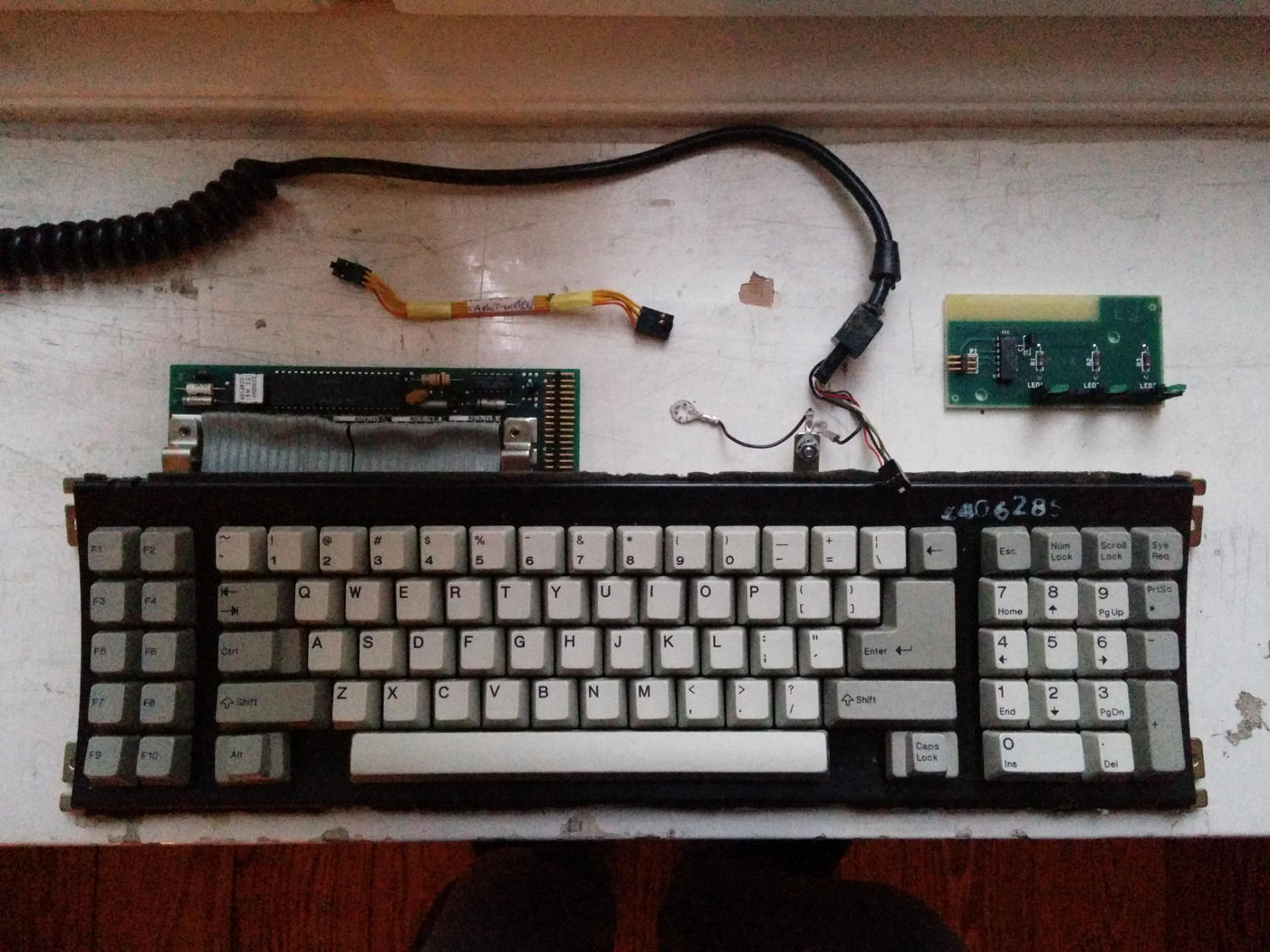 modelF-c.jpg