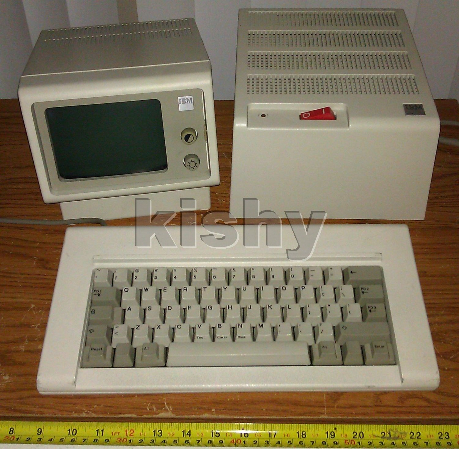 IBM 4704 with 62-key keyboard