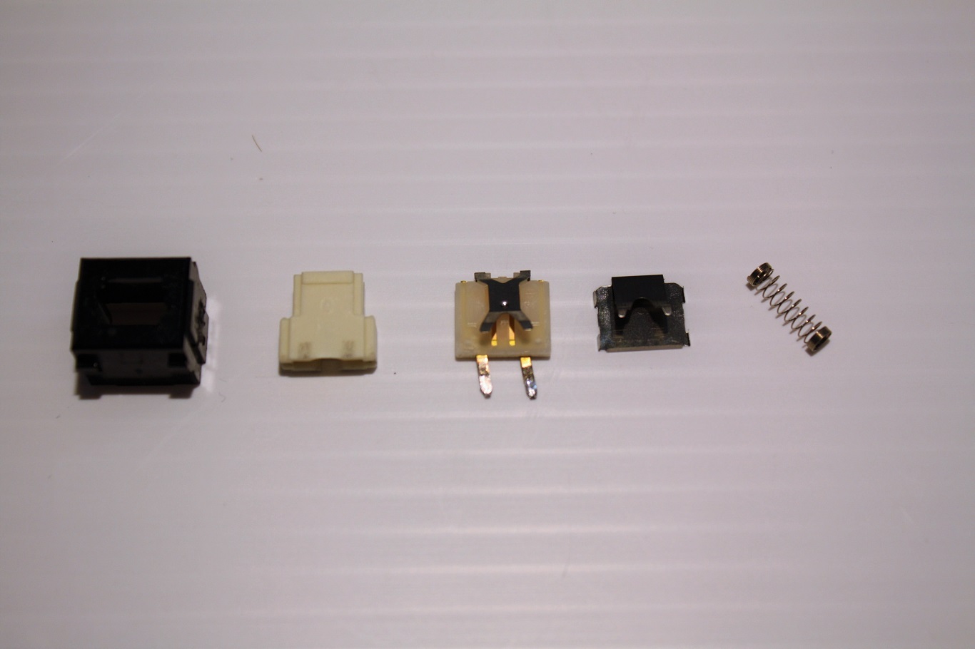 NeXT Non-ADB - AAE Alps key switch parts side A