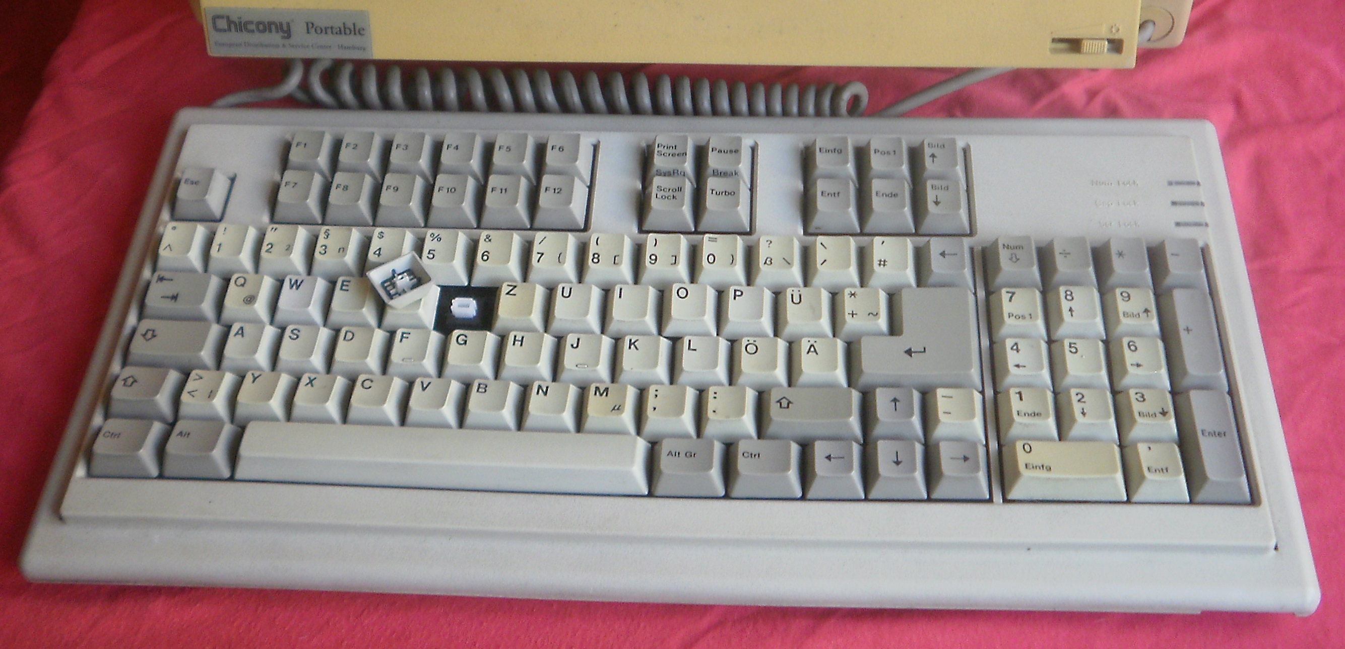 keyboard of portable chicony.jpg