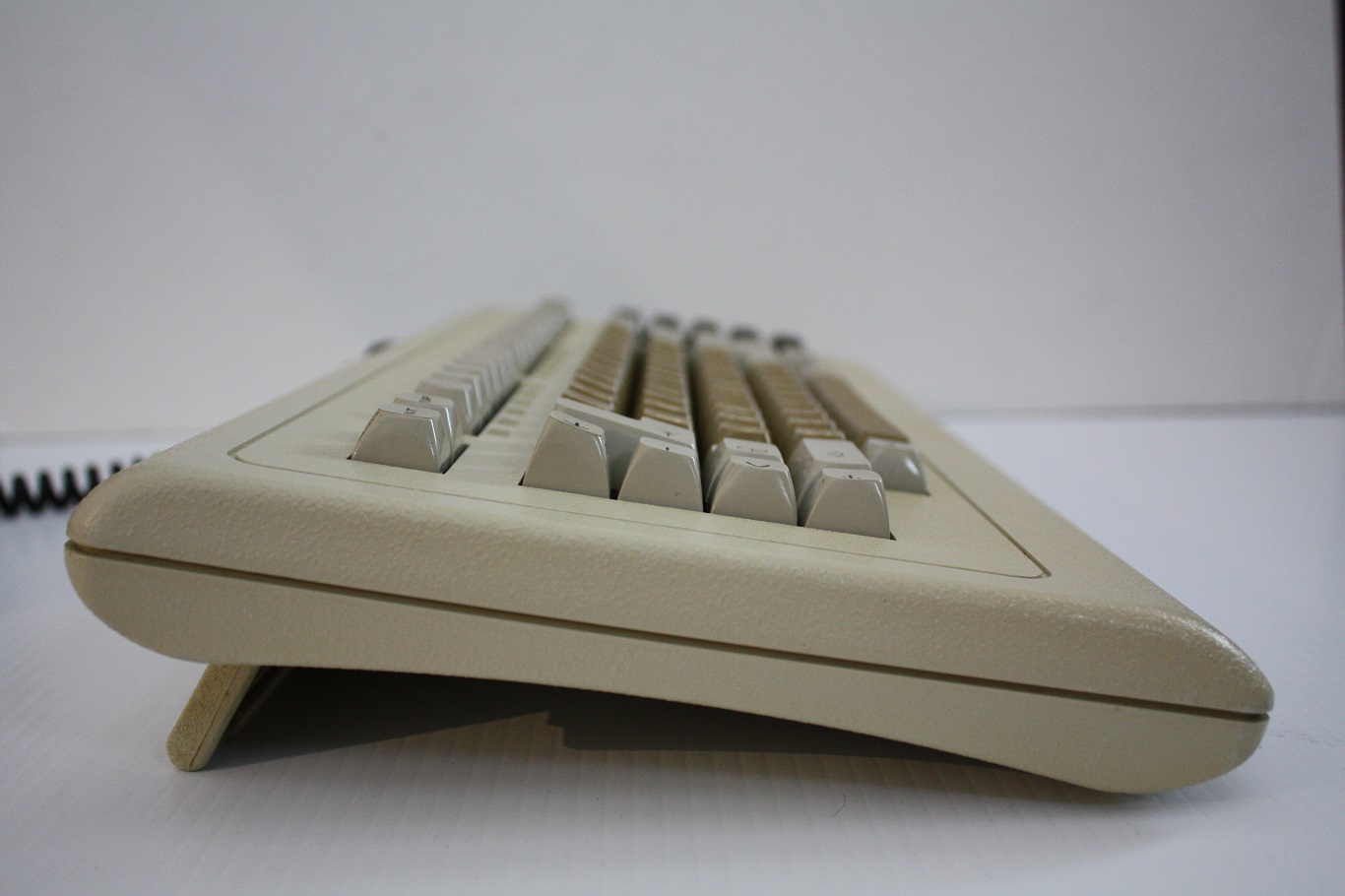 Cherry Terminal Keyboard - Profile