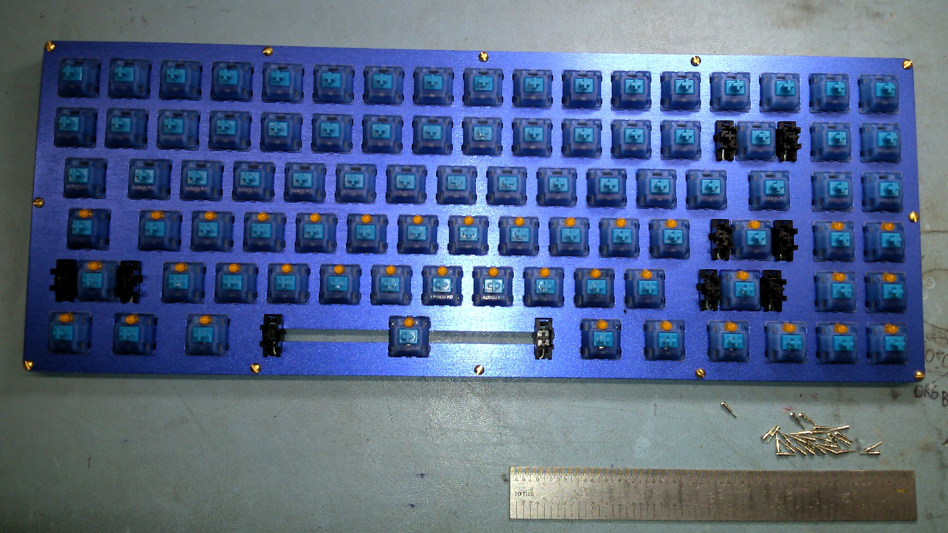 Keyboard76_DangerZone3RowsLED.jpg