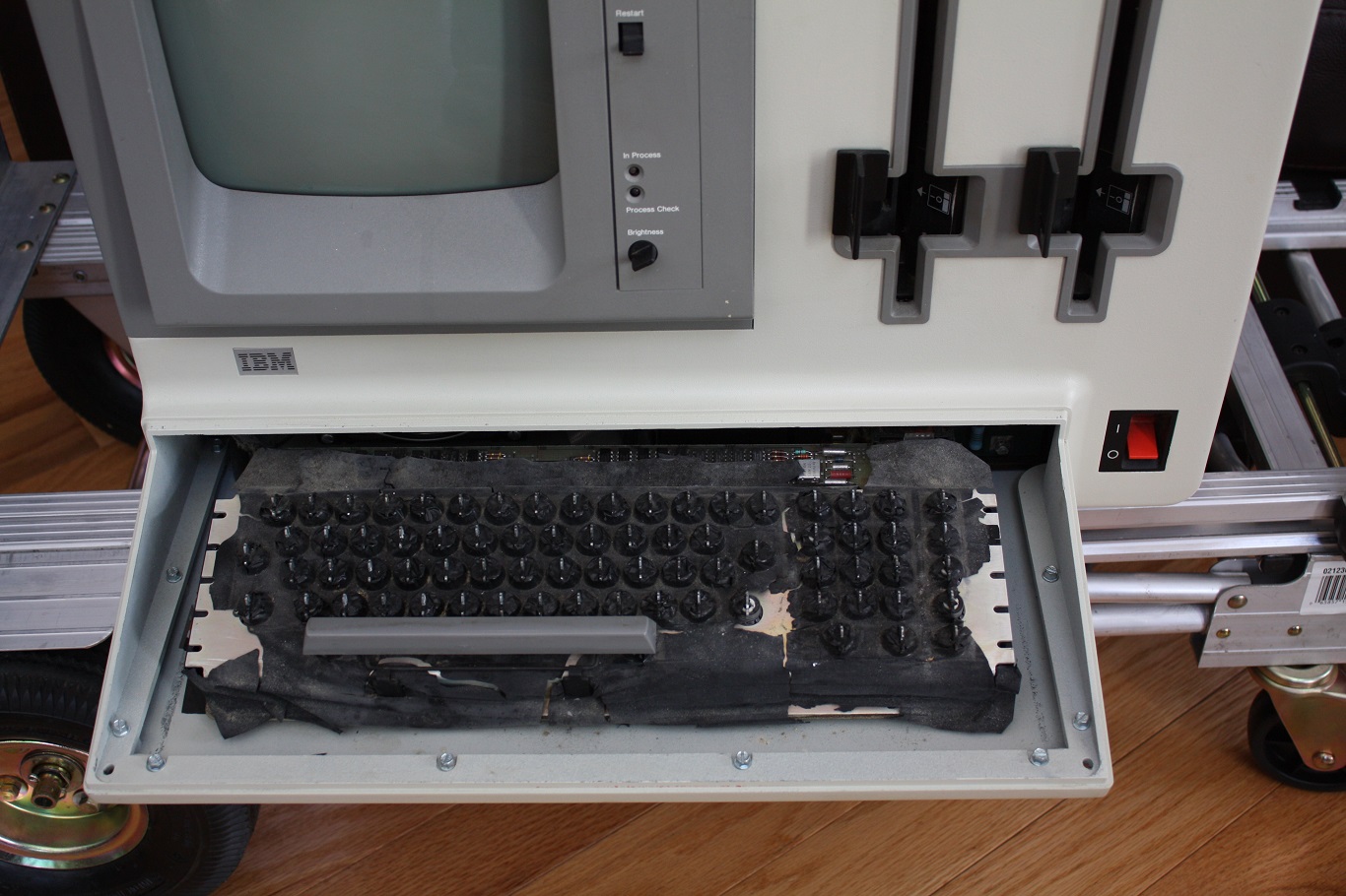 IBM 5120 - keyboard membrane with caps removed