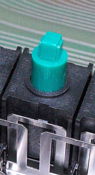 326px-Micro_Switch_Hall_Effect_single_top_view.JPG