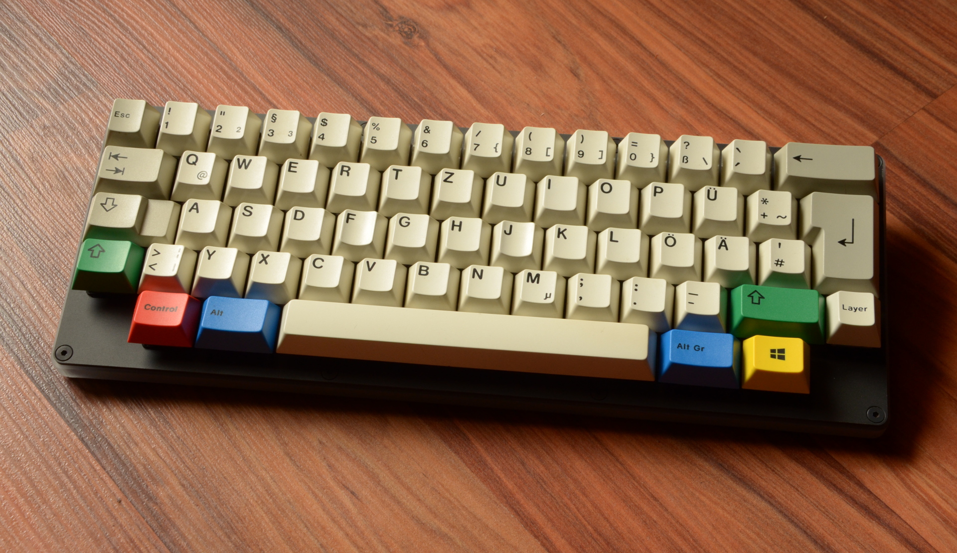 gon_nerd60_hhkb_cherry_web1.JPG