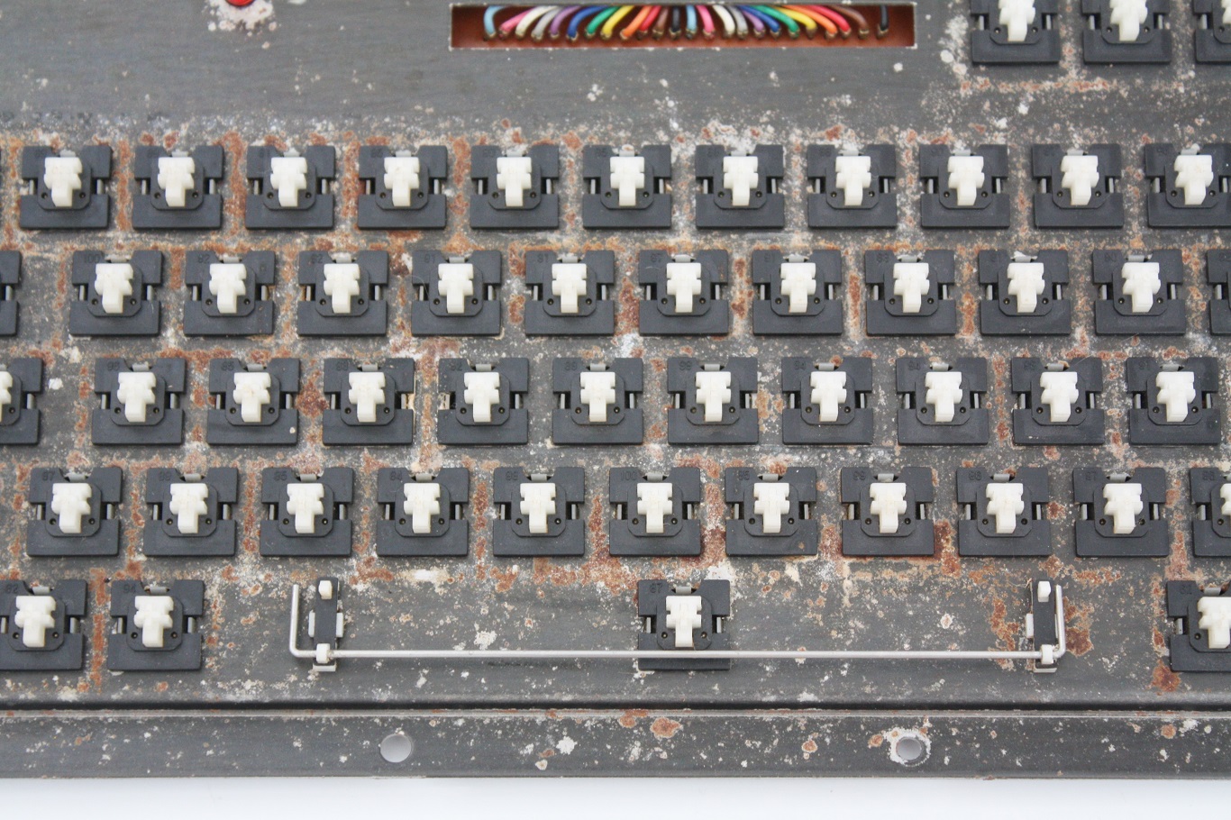 Royal TA Alphatronic PC - rusty plate