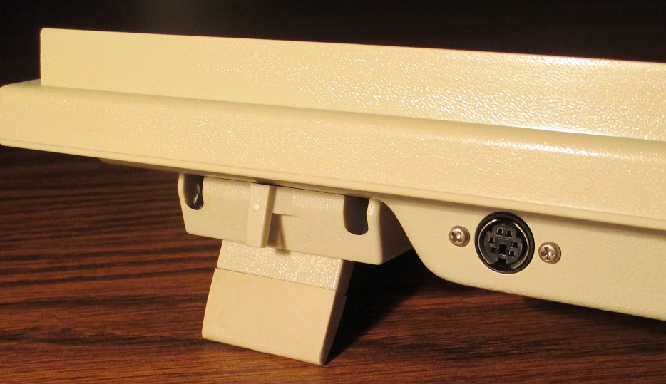 omni_connector.jpg