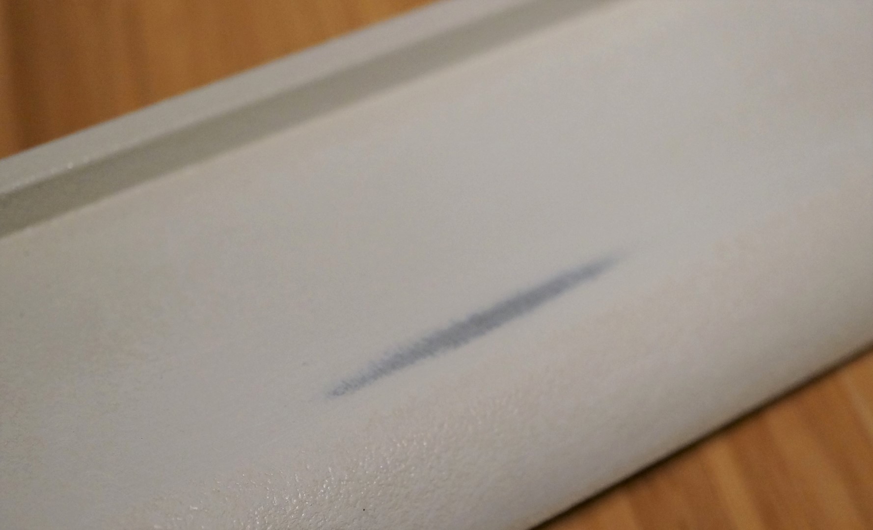 GreyXT-Scuff.JPG