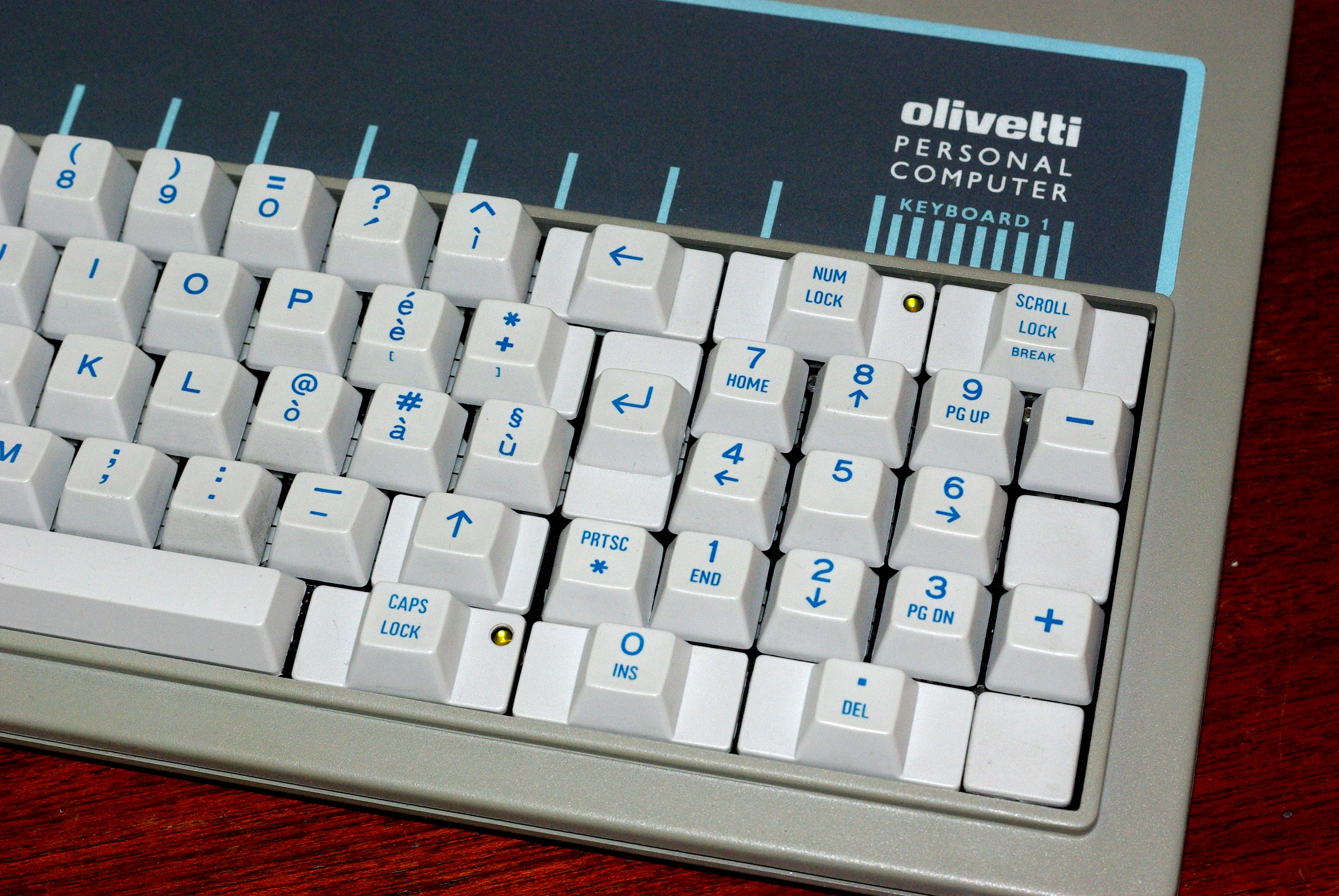 Olivetti ANK 2463 detail1.JPG