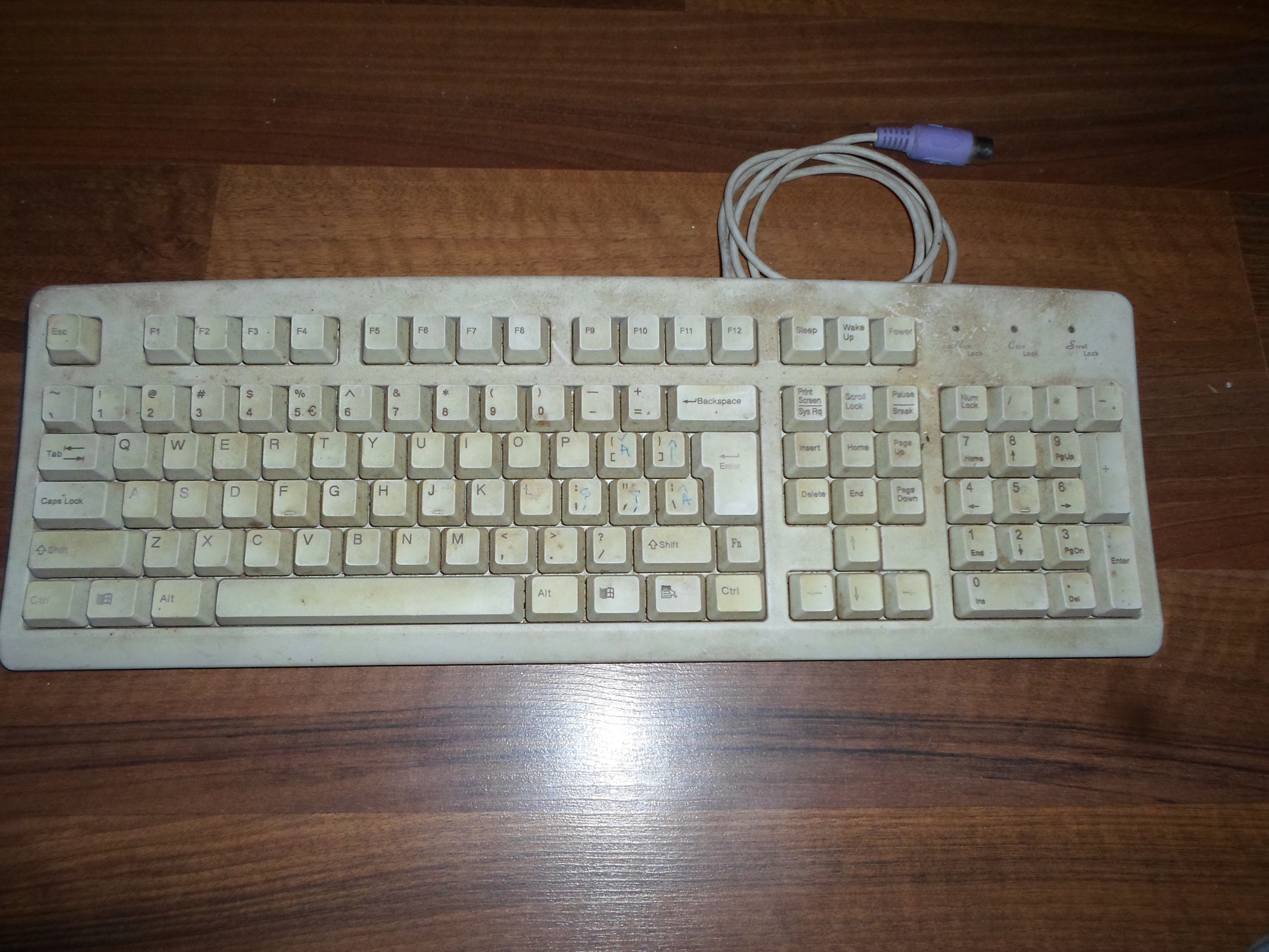 Tastatura 2 - fata.JPG