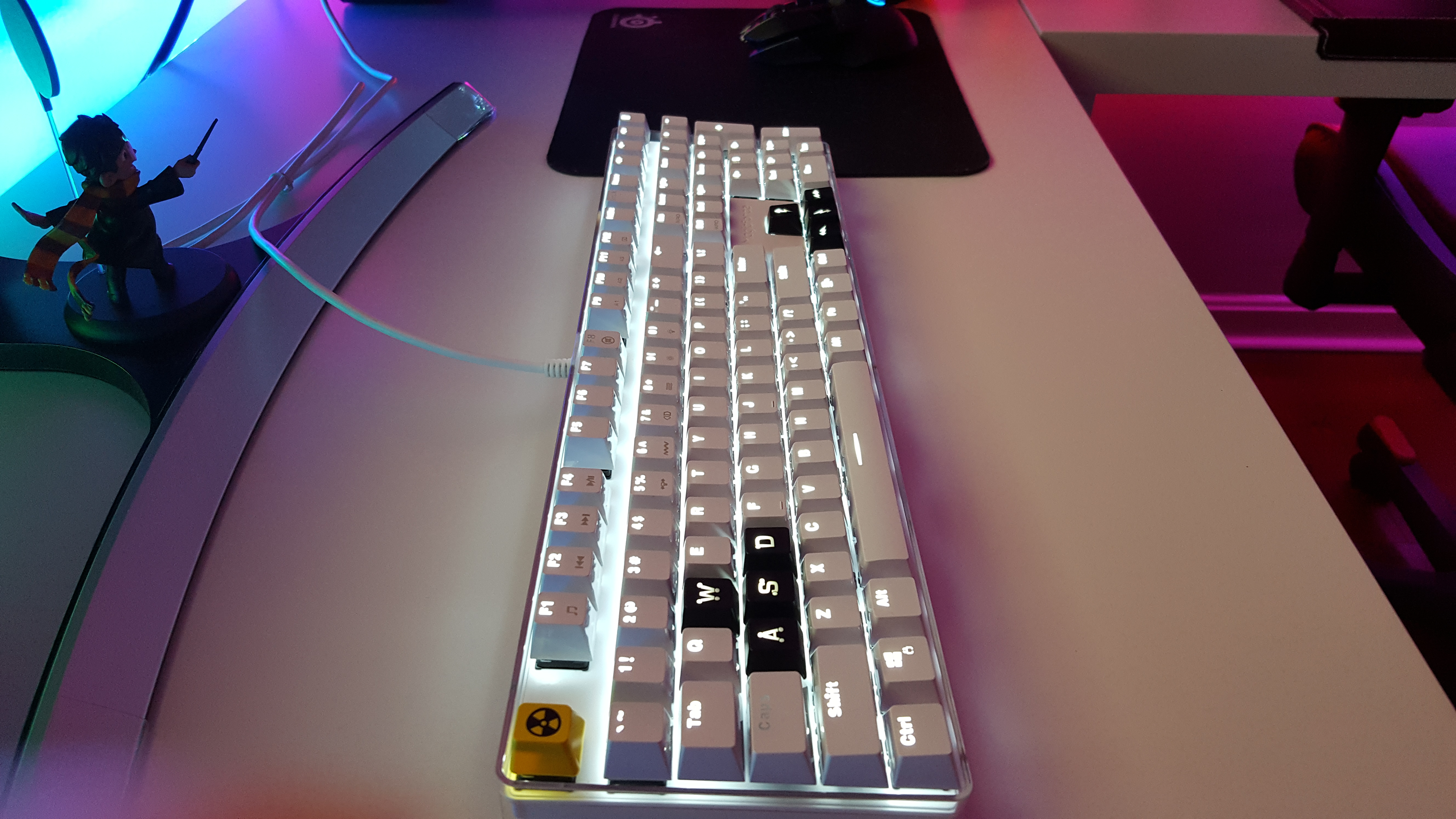 MagicForce Cherry MX Brown Switch Backlight keyboard 108 Keys