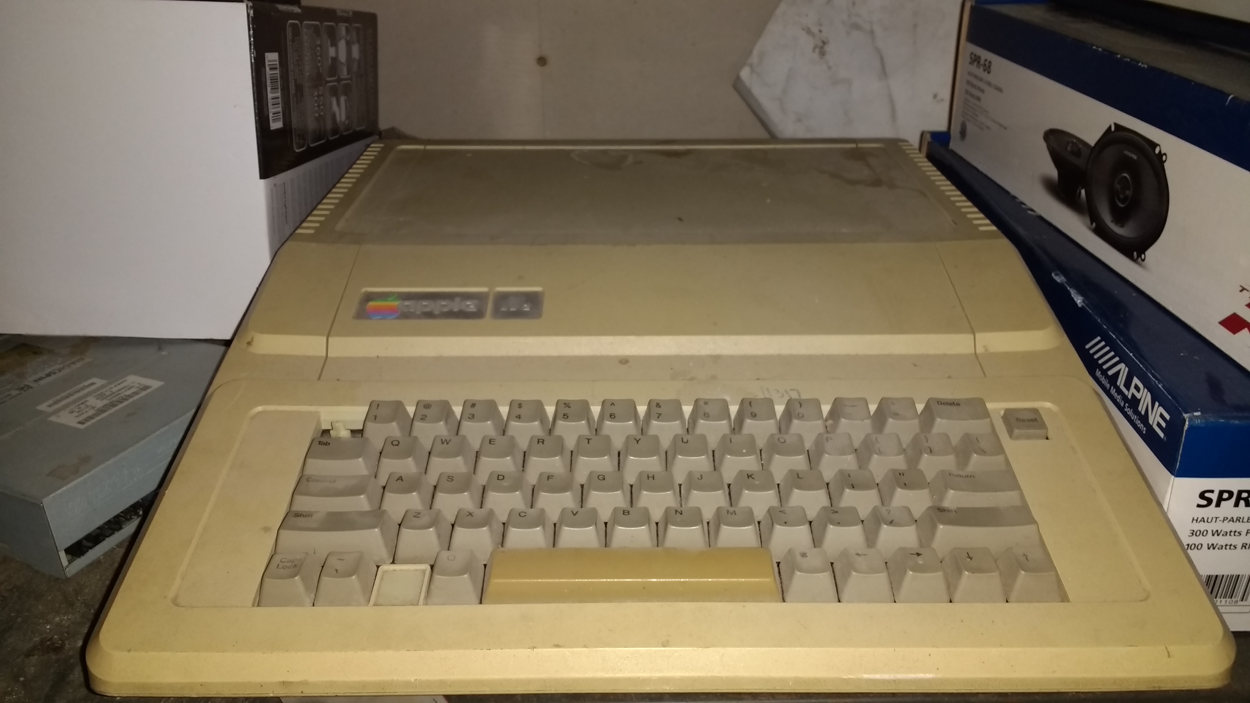 apple2.jpg