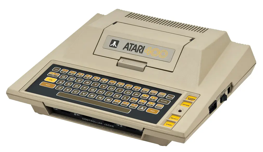 Atari-400-Comp.jpg