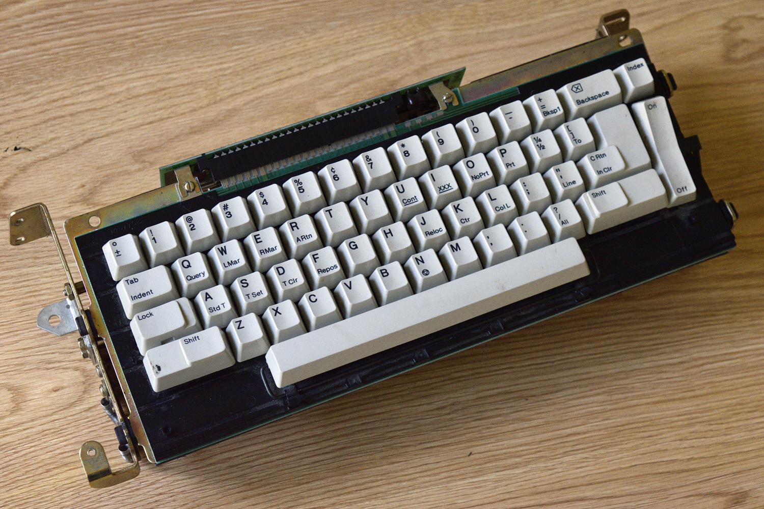 IBM 95 -- Keyboard w/ chassis