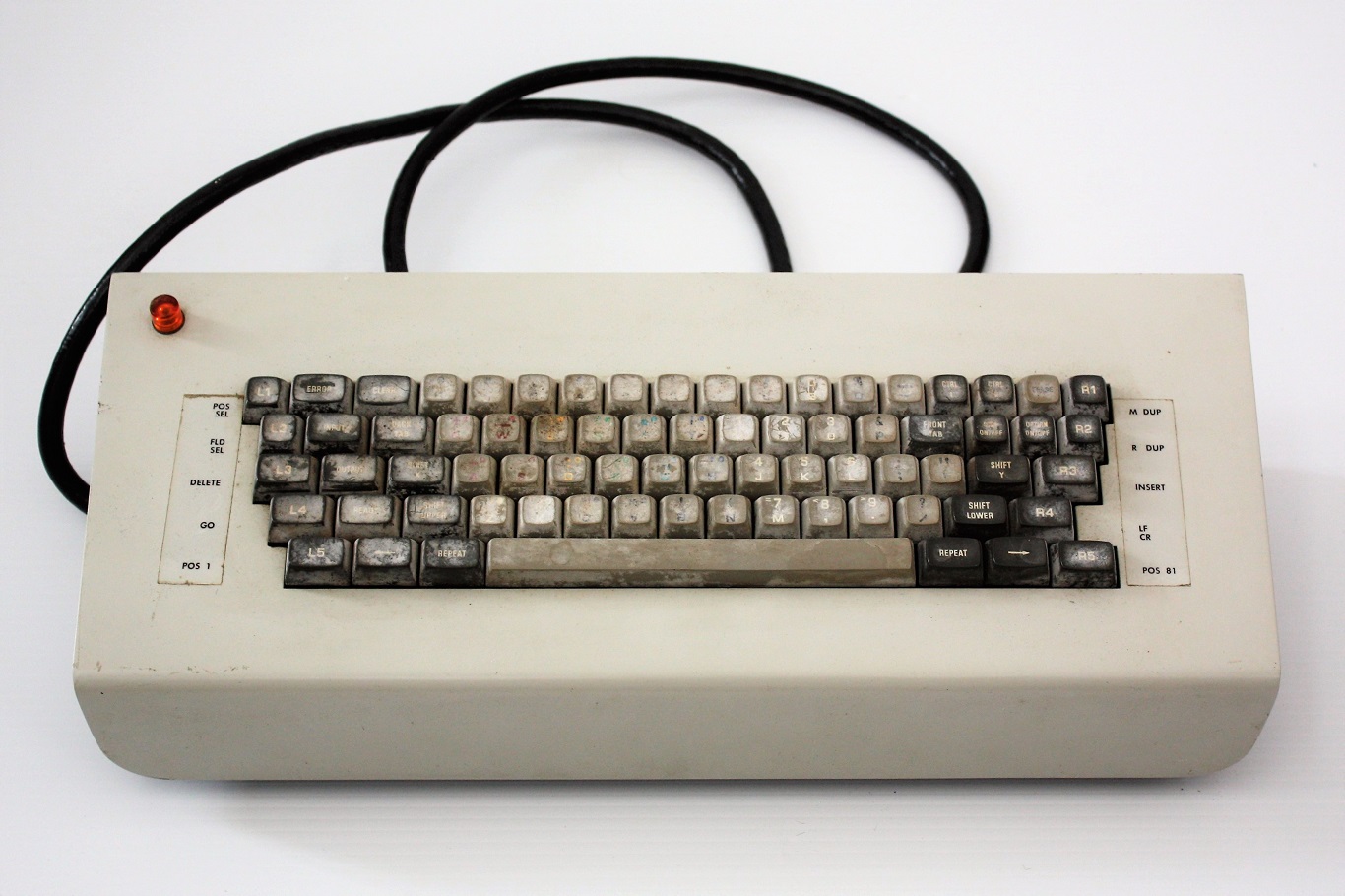Viatron System 21 - keyboard as received