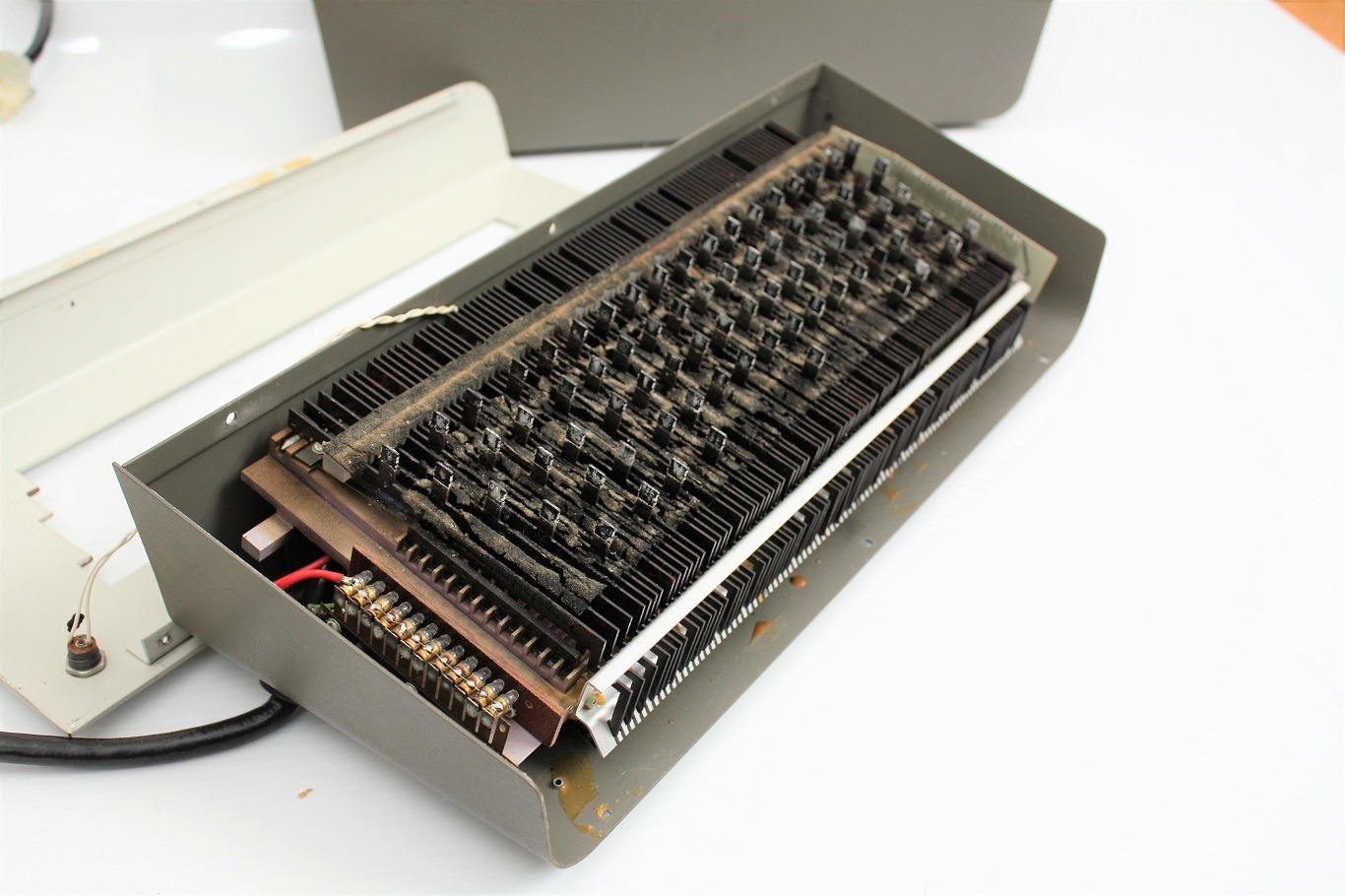 Viatron System 21 - pre-restoration keyboard mechanism profile