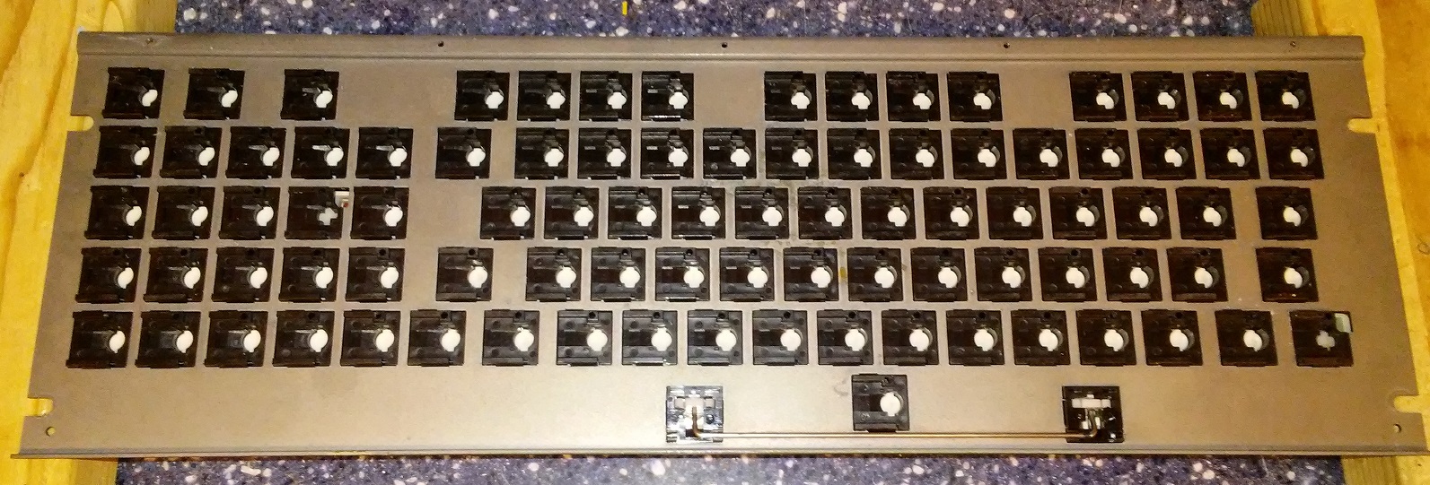 front_plate_back_sm.jpg