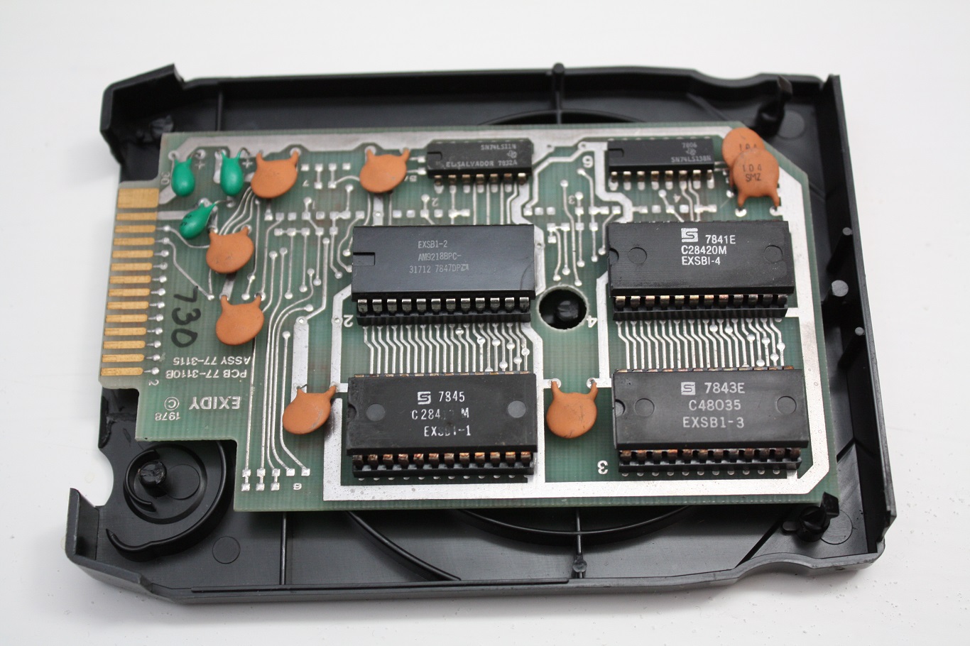 Exidy Sorcerer - BASIC 8-track tape cartridge internals