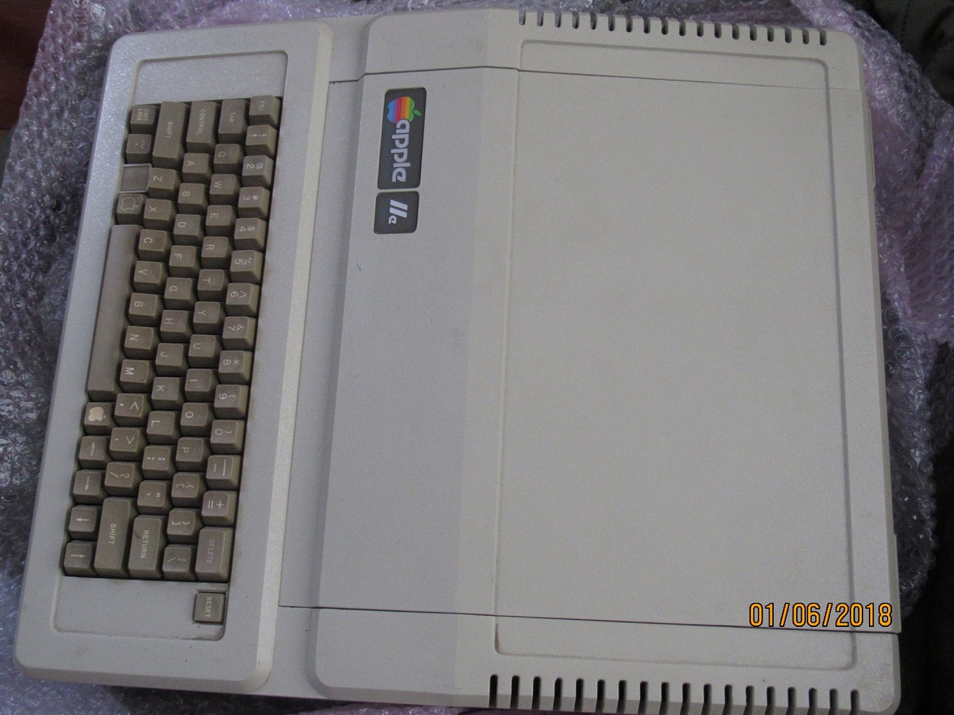 Apple IIe pre-production computer
