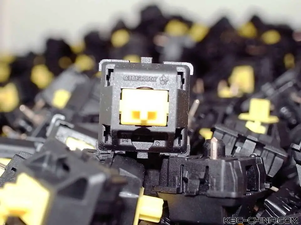 KBC MX Yellow switches