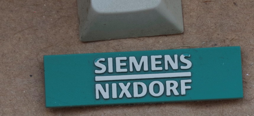 Siemens_Nixdorf_badge.jpg