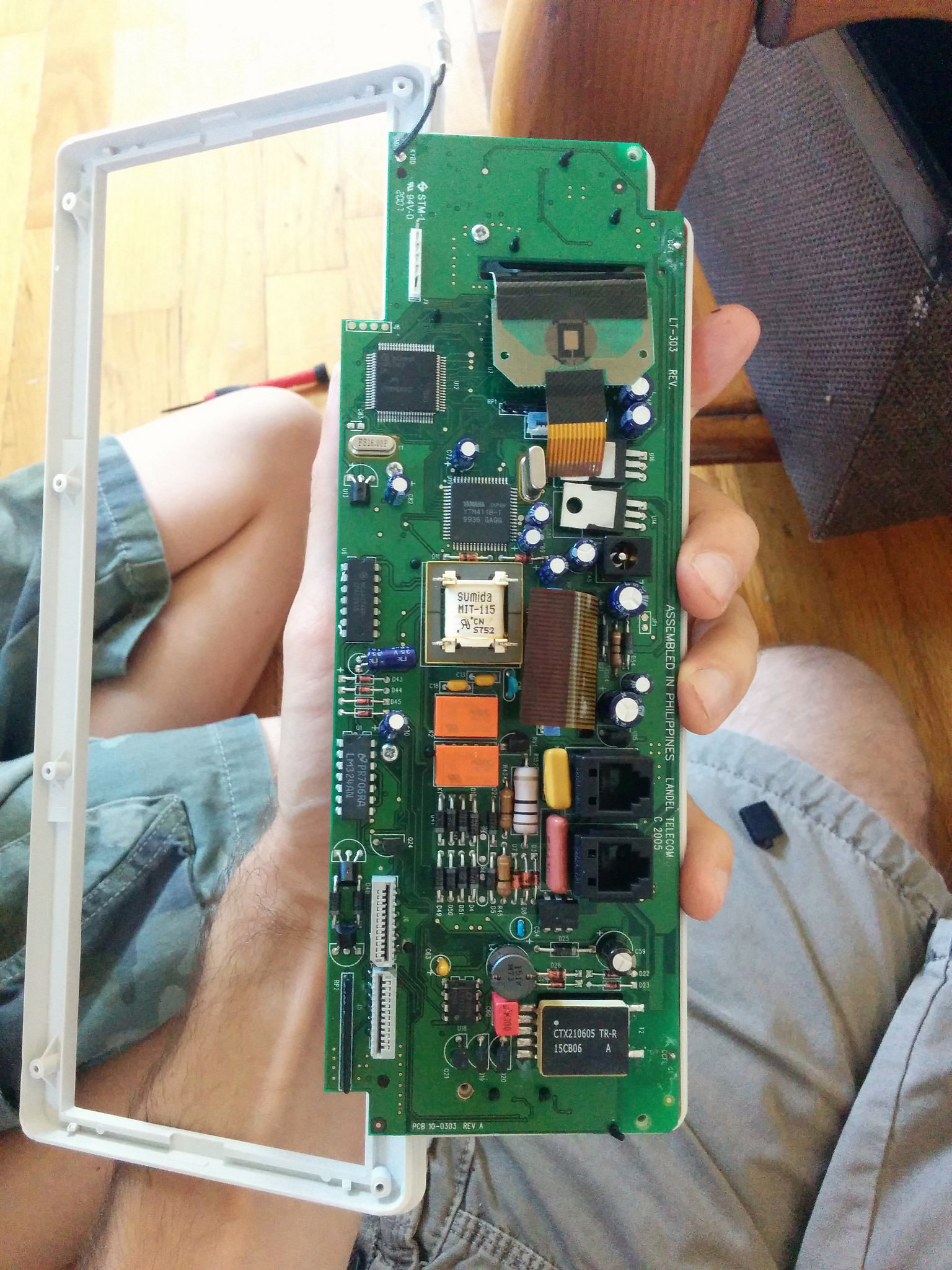 mailbug pcb