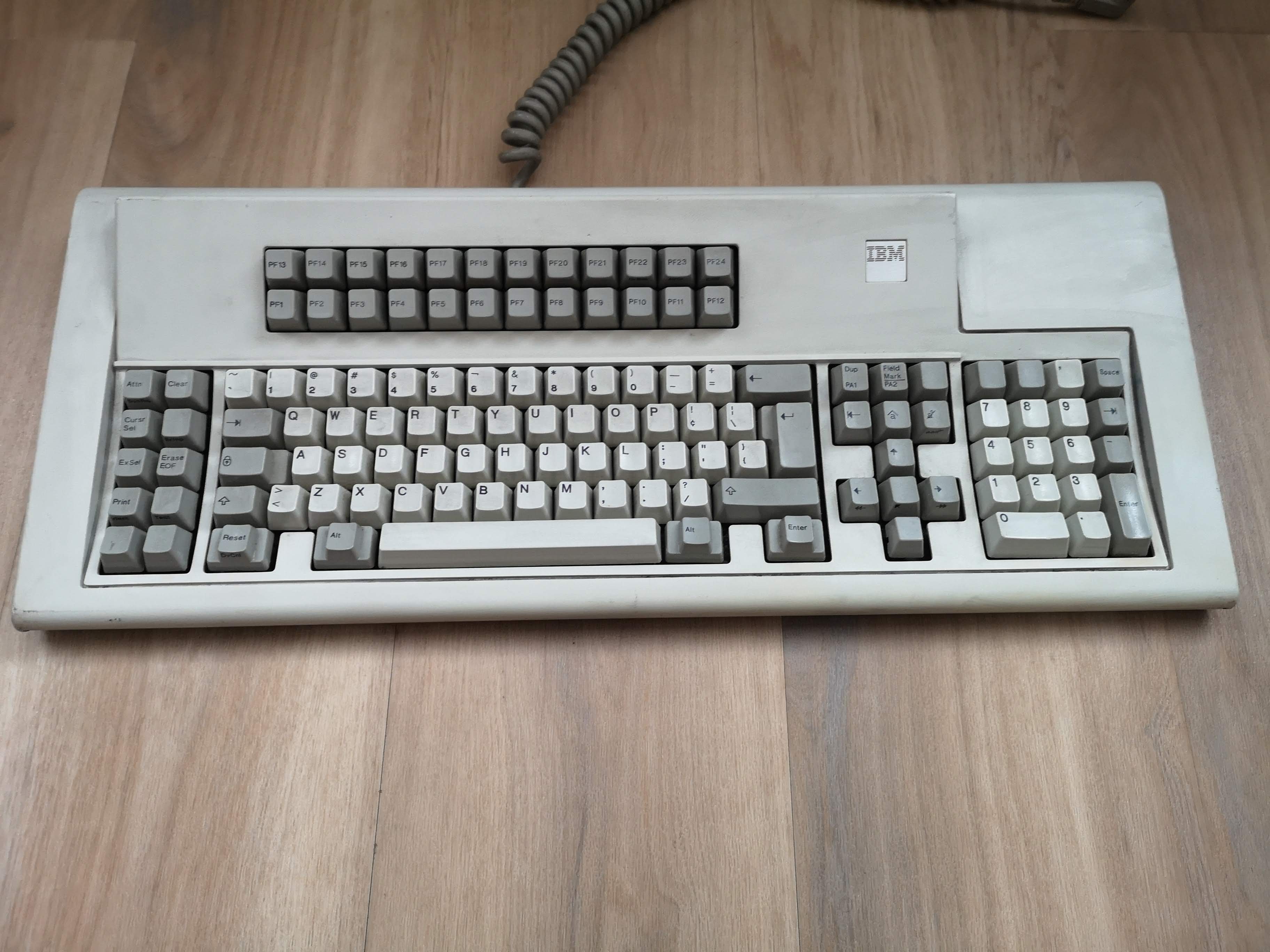 Keyboard before restoration.jpg