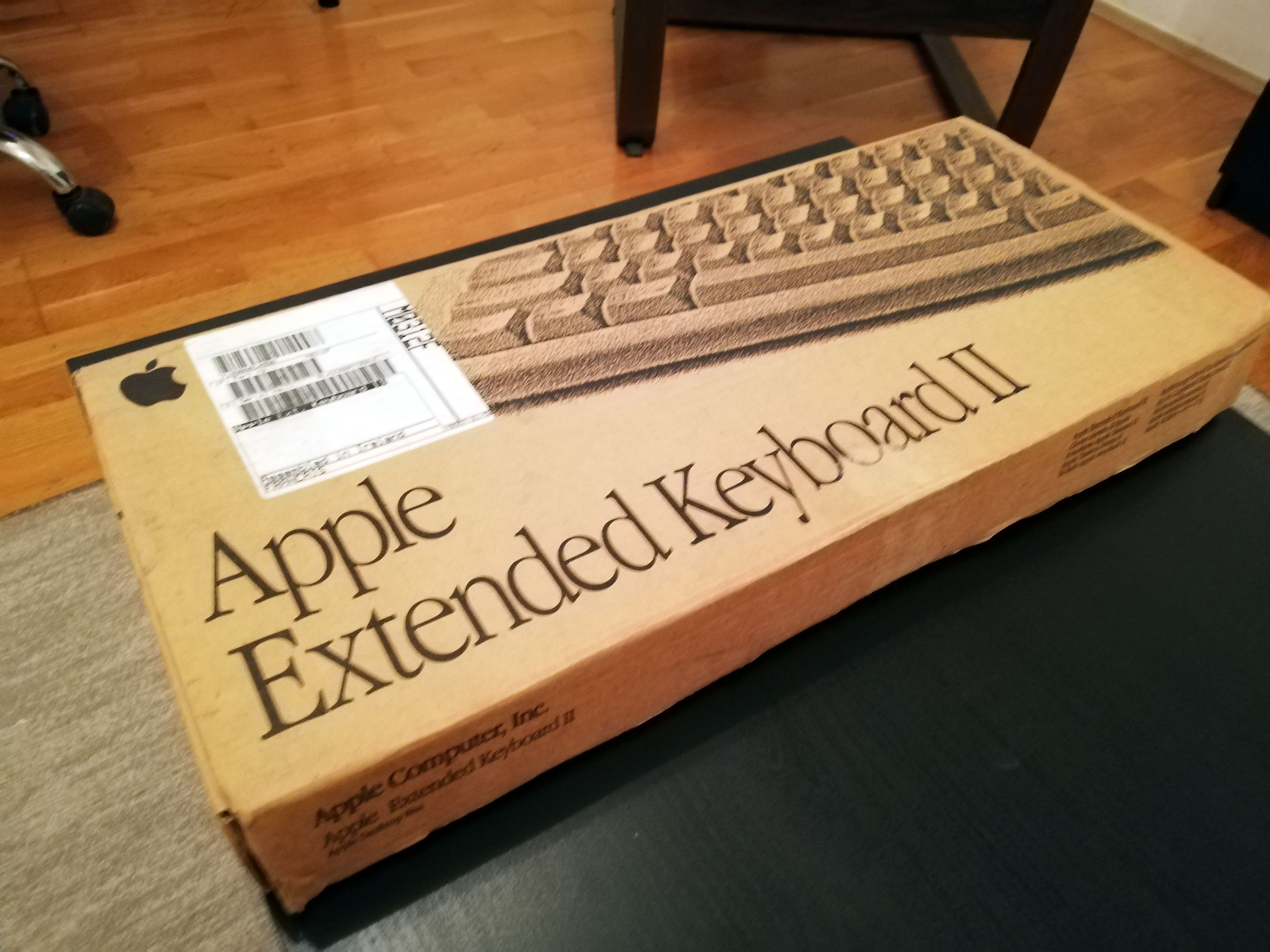 Apple AEKII M3501 - SKCM ALPS White Dampened