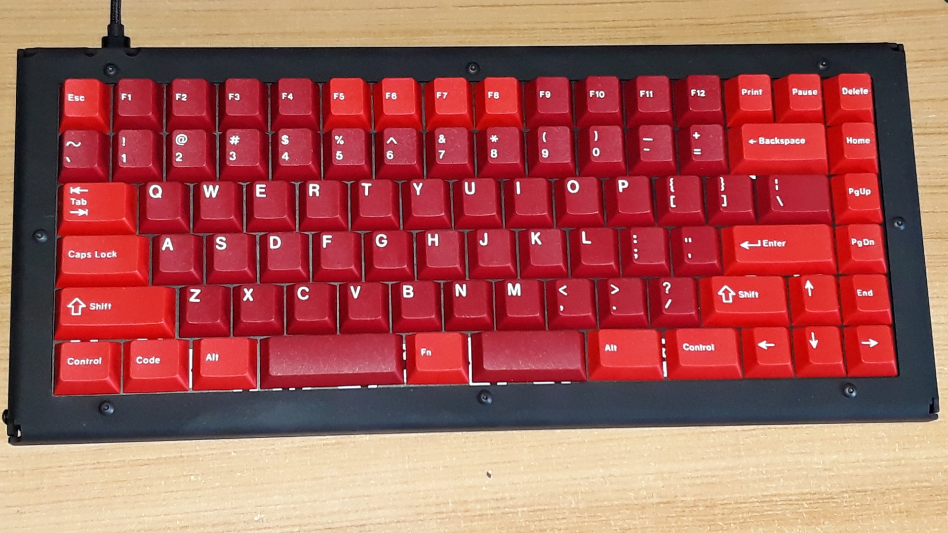 SKB-75. GMK Jamón. Cherry MX Clear switches.