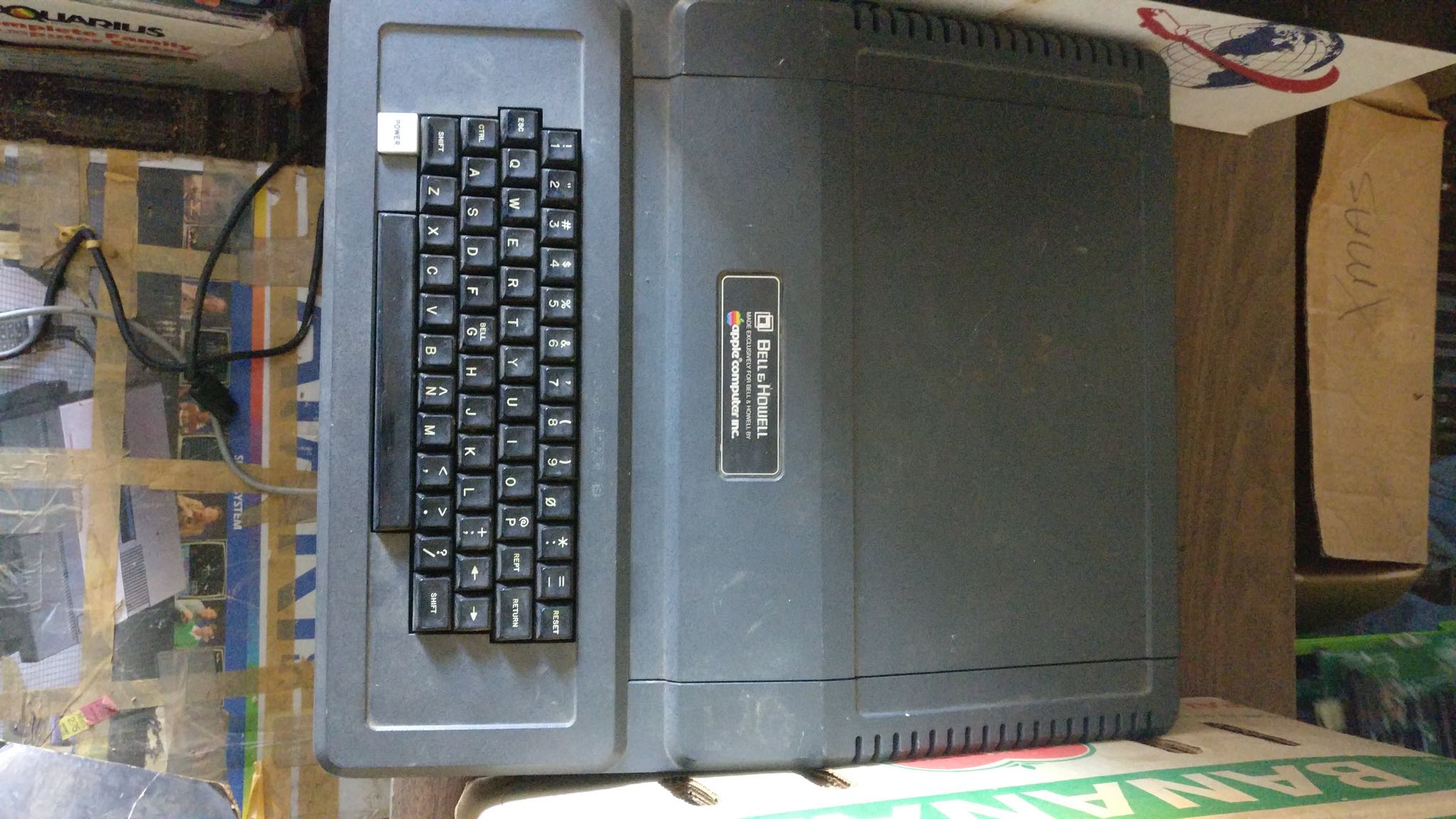 Black case Apple II.