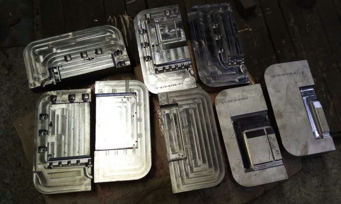 die cast zinc case mold production first stage (4).jpg