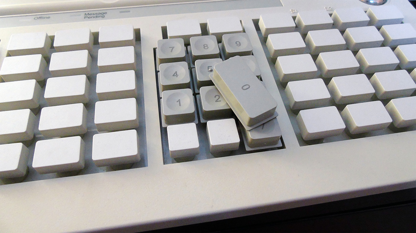 41J7248_keycaps.JPG