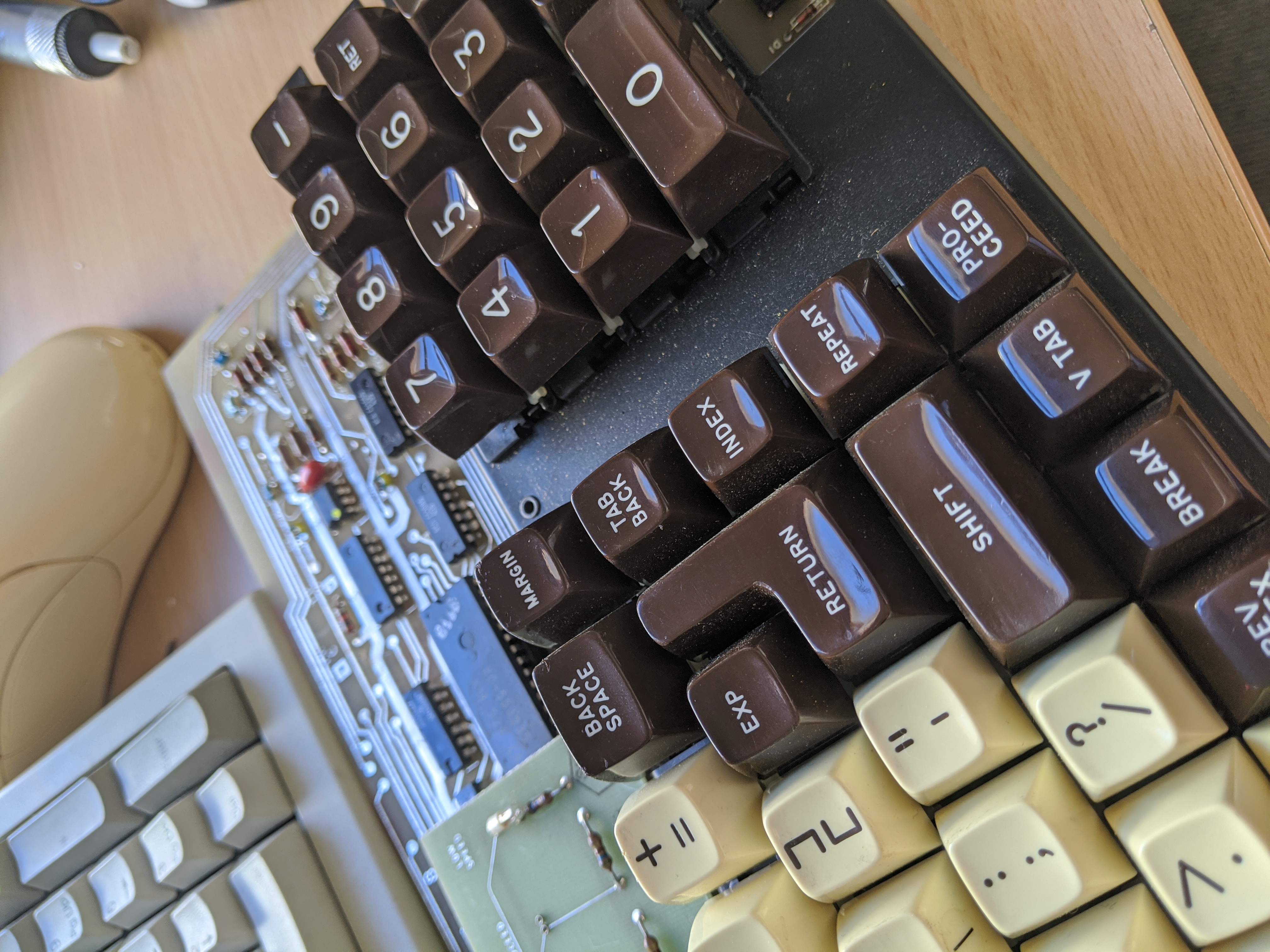 Keycaps Right.jpg