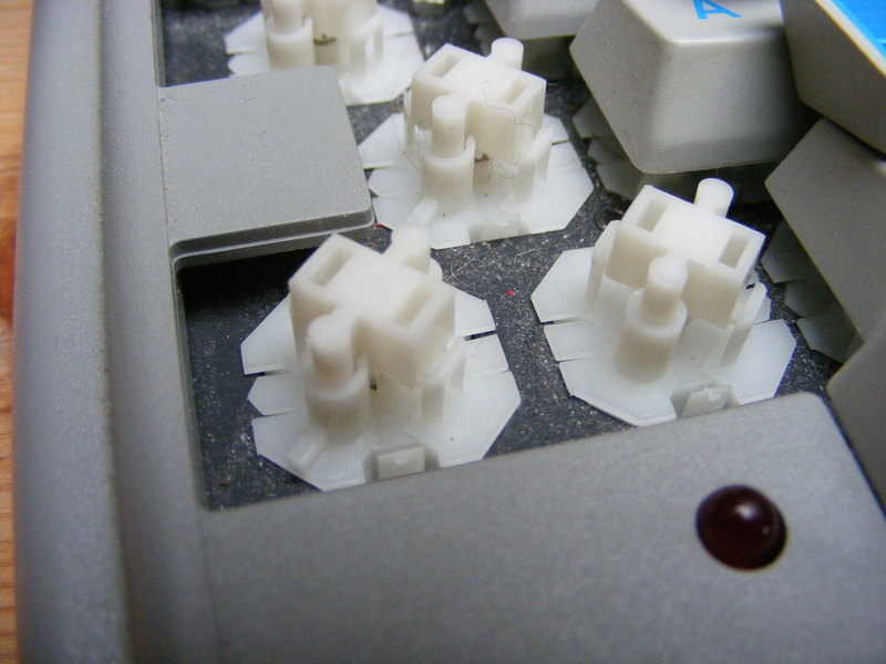 Olivetti Keyboard 2