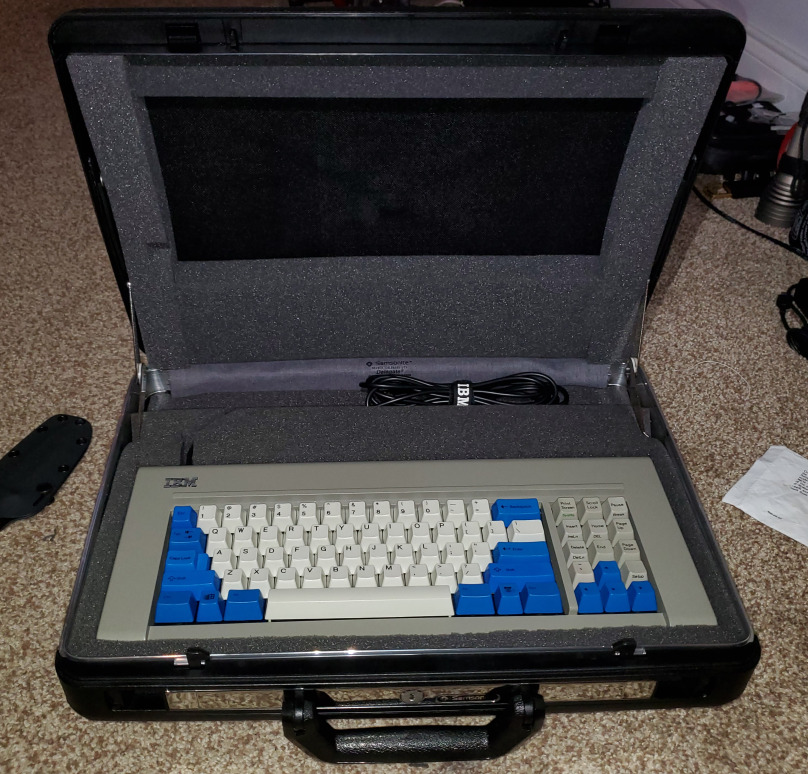 modelfkeyboard-case.jpg