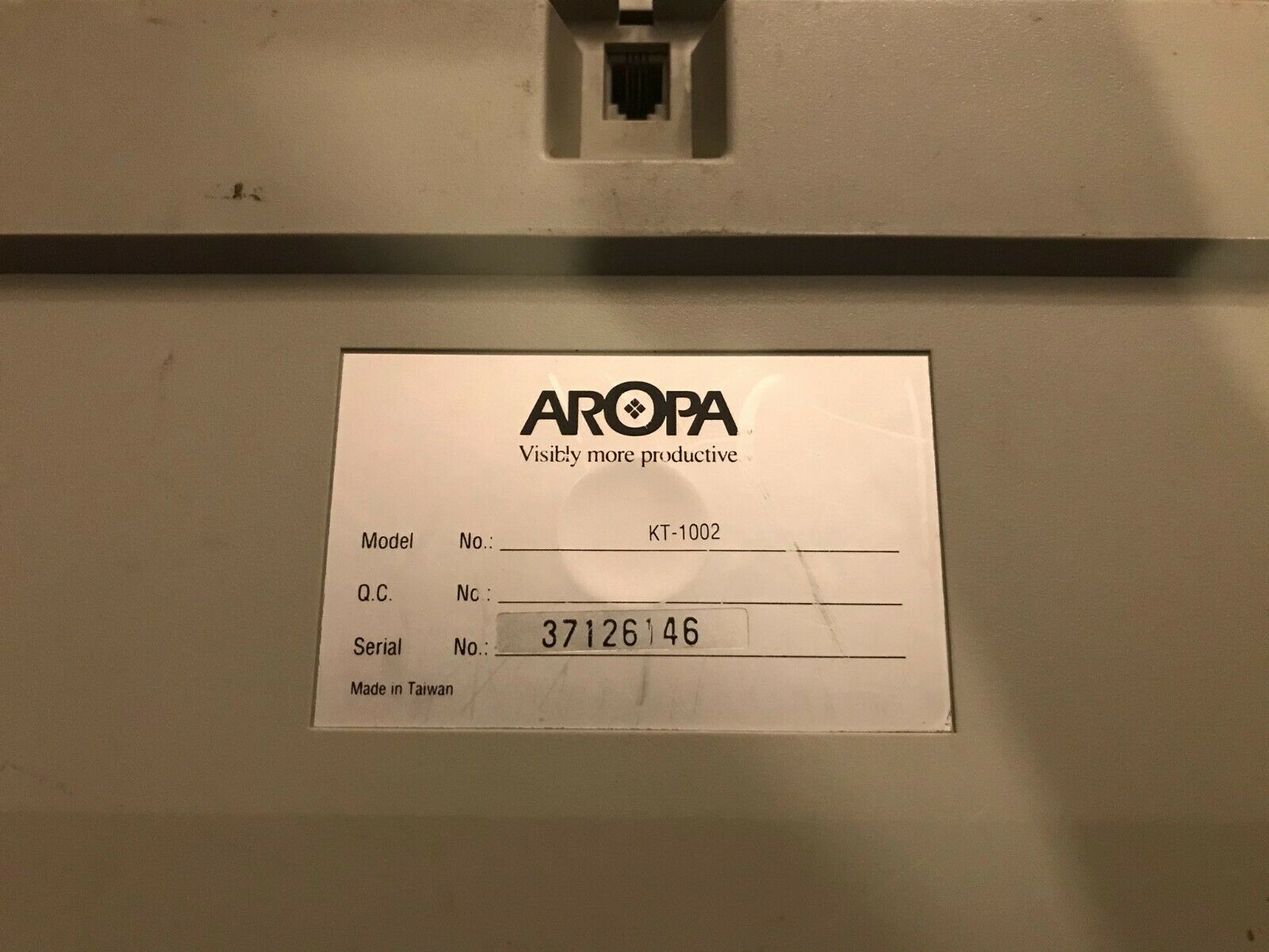 aropa label.jpg