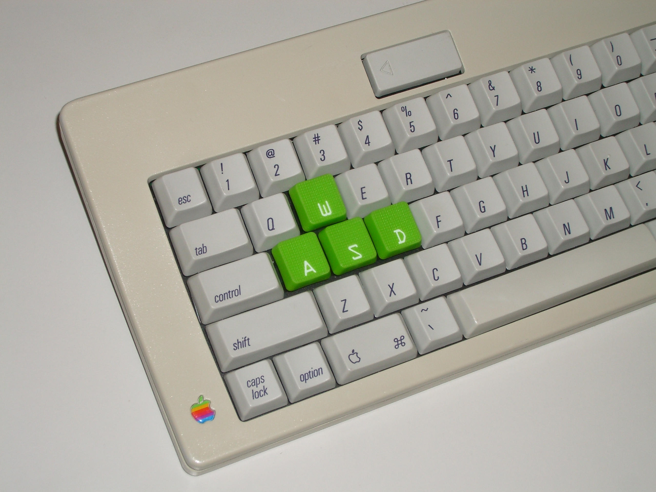 Taiwan Tai-Hao rubber gamers doubleshots M0116 WASD.jpg